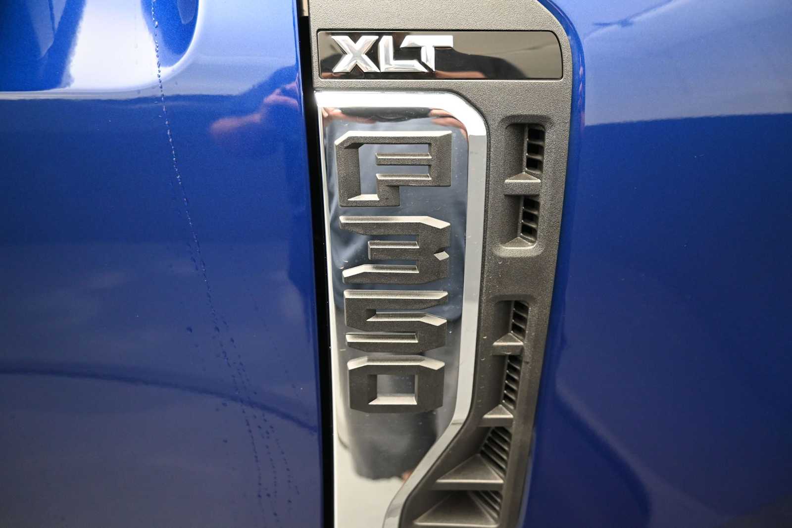 2026 Ford F-350 Super Duty XLT