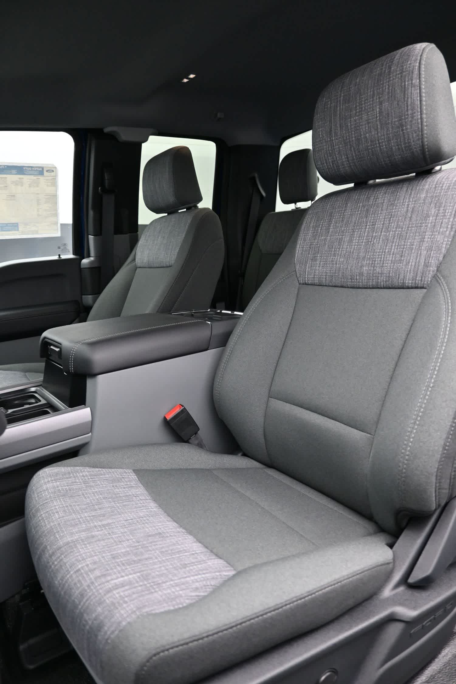 2026 Ford F-350 Super Duty XLT