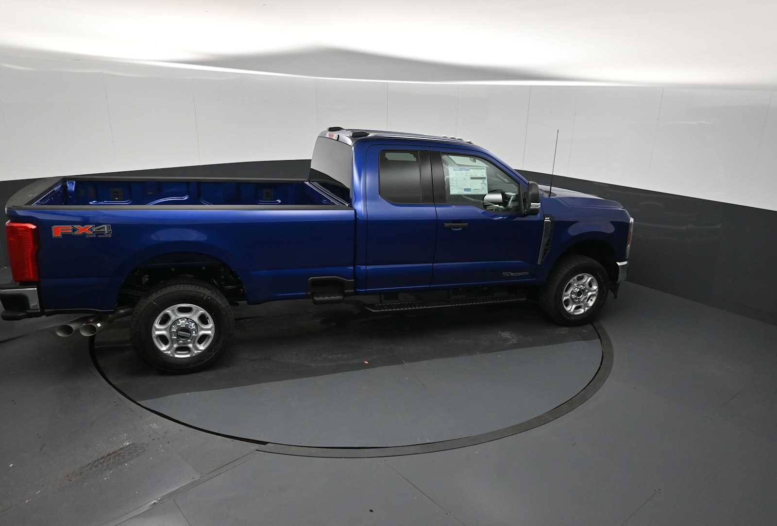2026 Ford F-350 Super Duty XLT