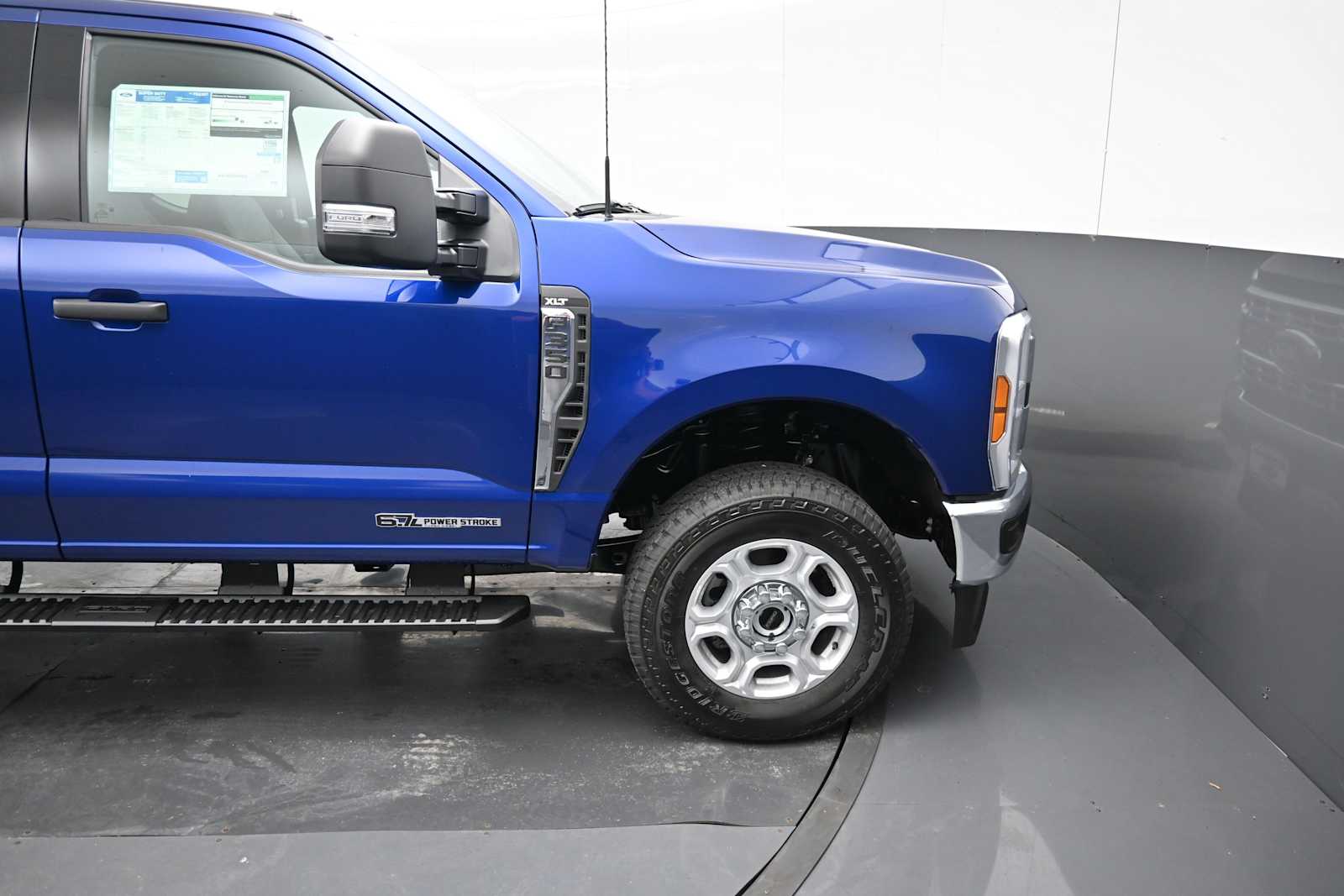 2026 Ford F-350 Super Duty XLT