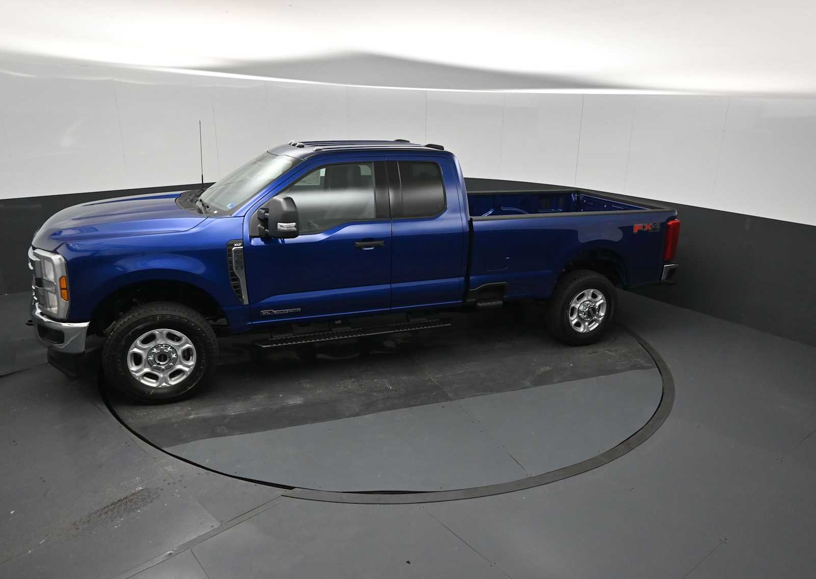 2026 Ford F-350 Super Duty XLT