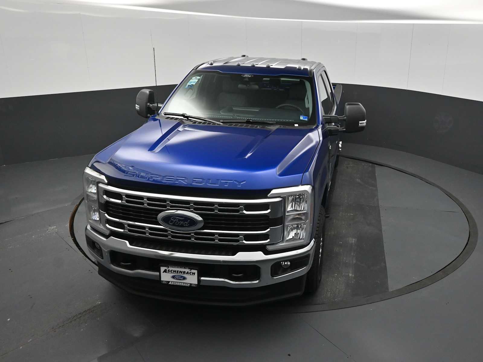 2026 Ford F-350 Super Duty XLT