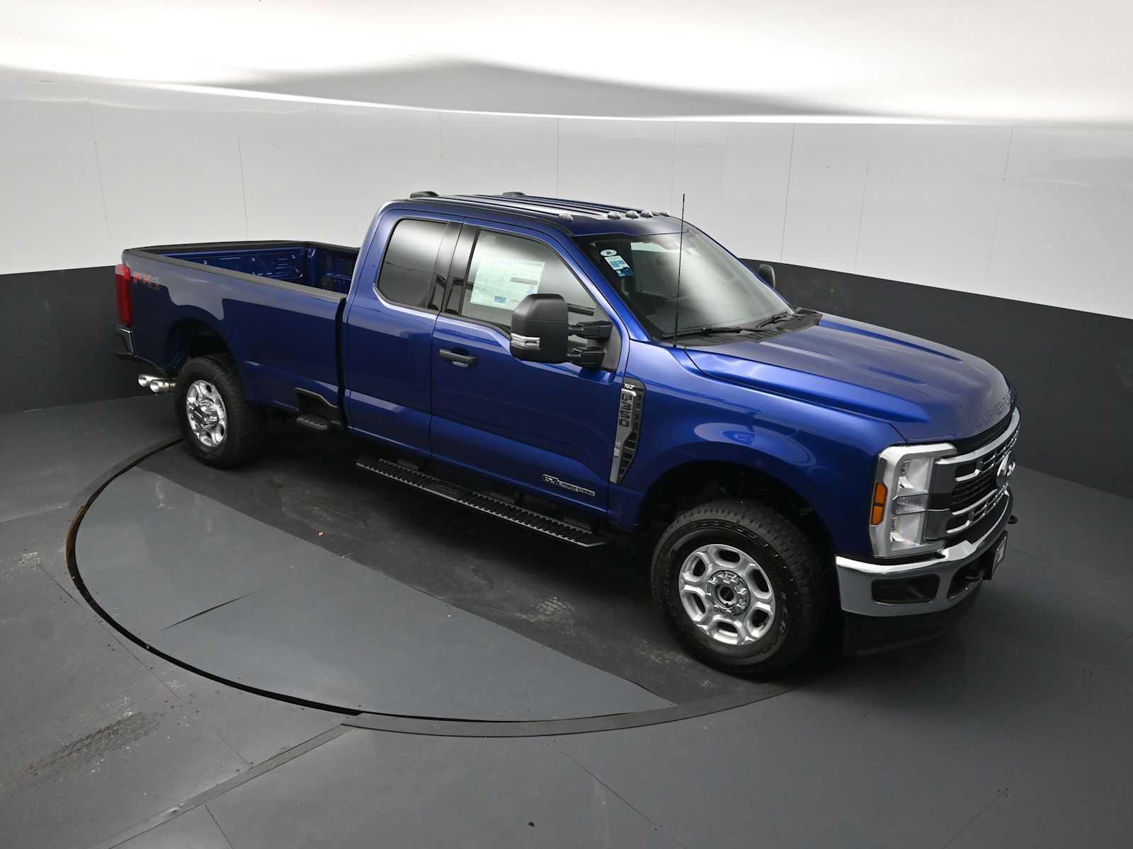 2026 Ford F-350 Super Duty XLT