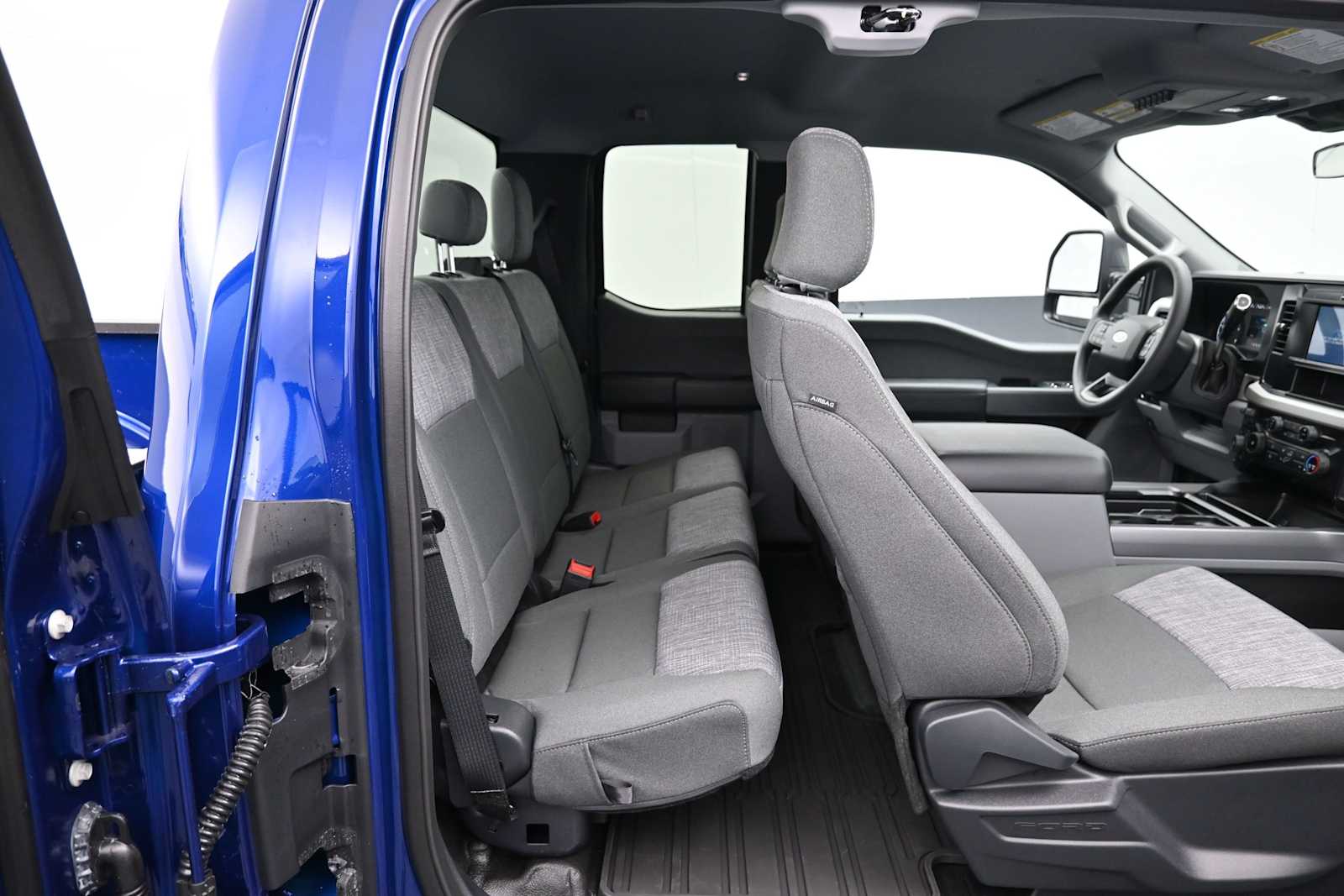 2026 Ford F-350 Super Duty XLT