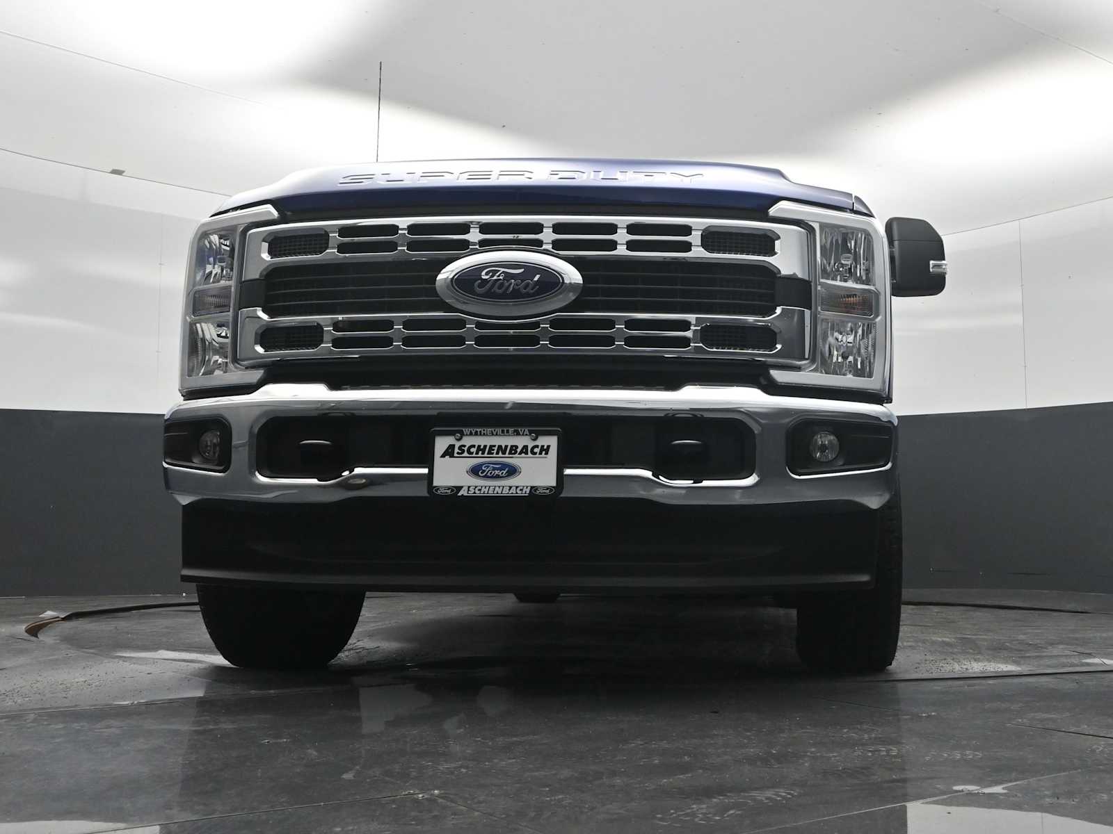 2026 Ford F-350 Super Duty XLT
