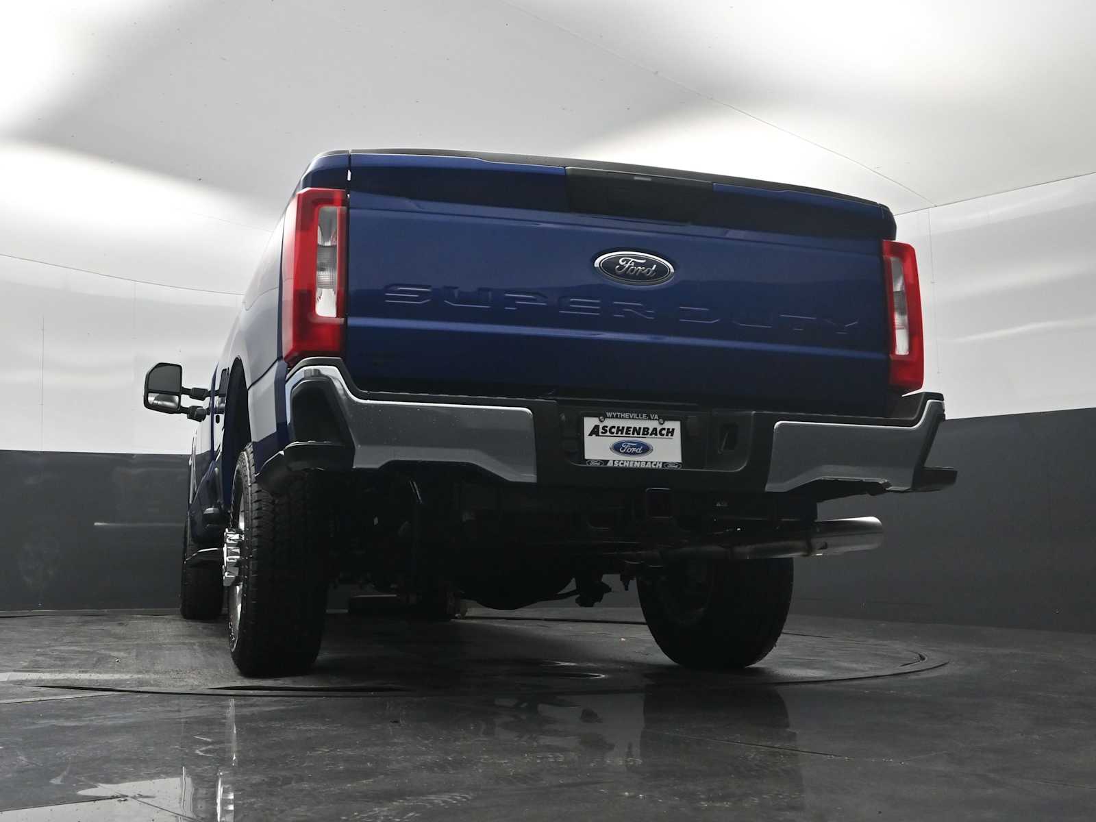 2026 Ford F-350 Super Duty XLT