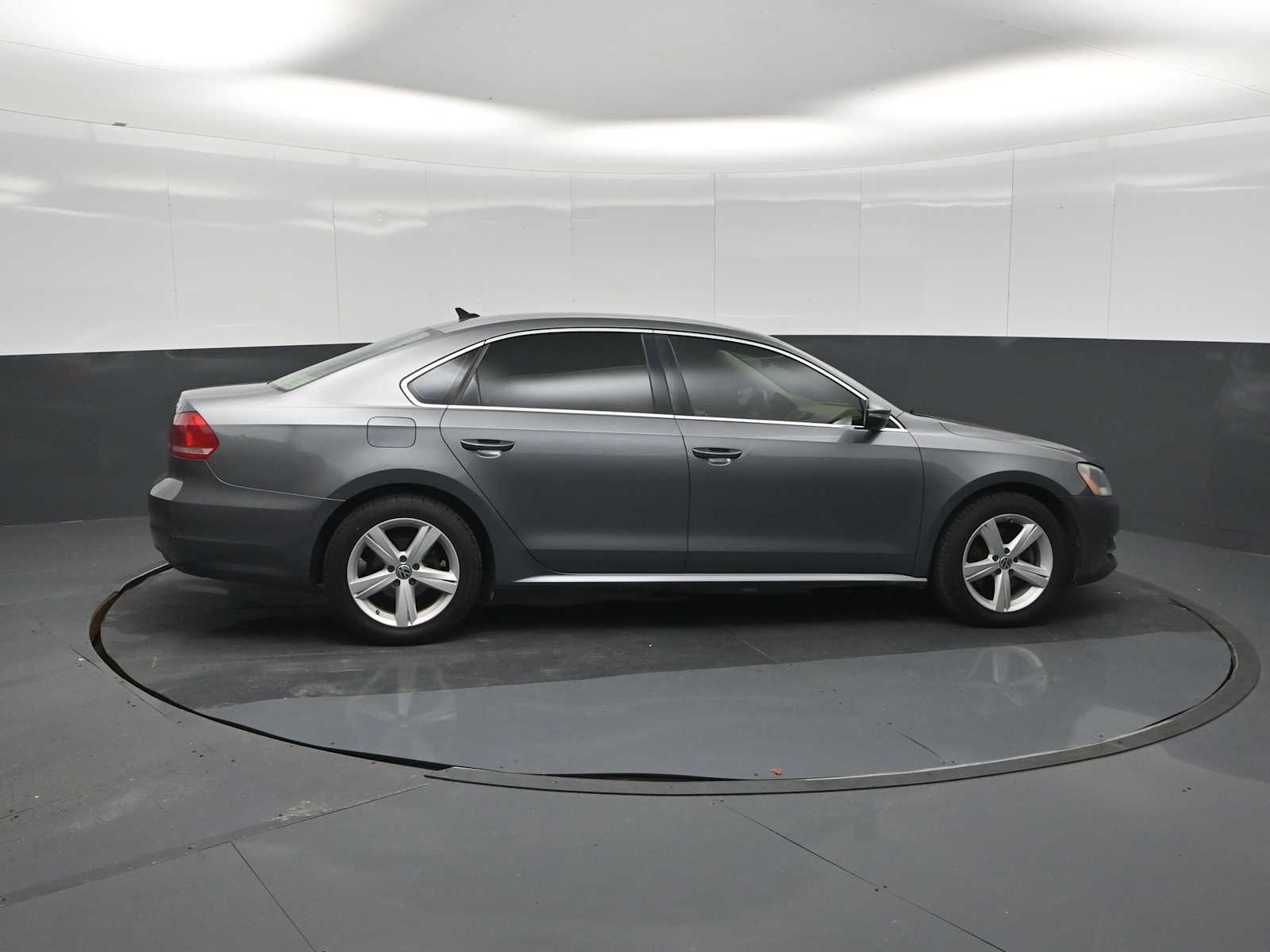2012 Volkswagen Passat 2.0L TDI SE
