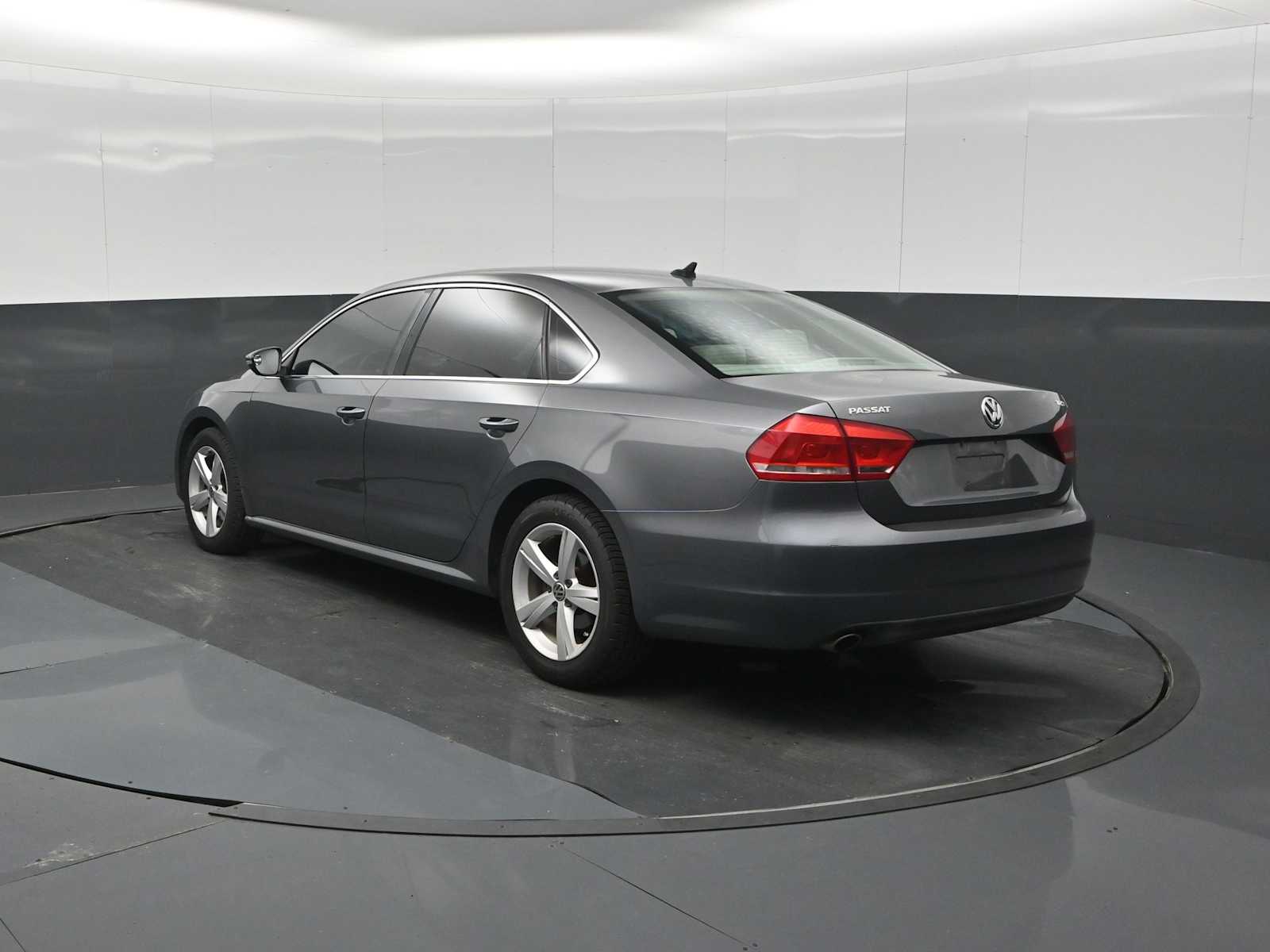 2012 Volkswagen Passat 2.0L TDI SE
