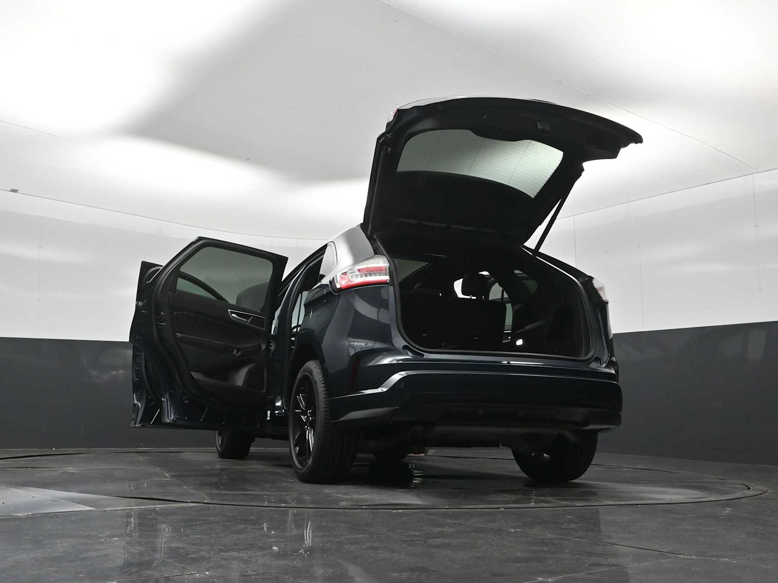 2024 Ford Edge ST-Line