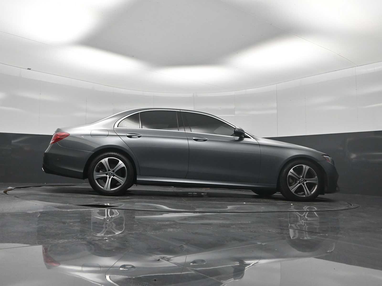 2019 Mercedes-Benz E 300 4MATIC