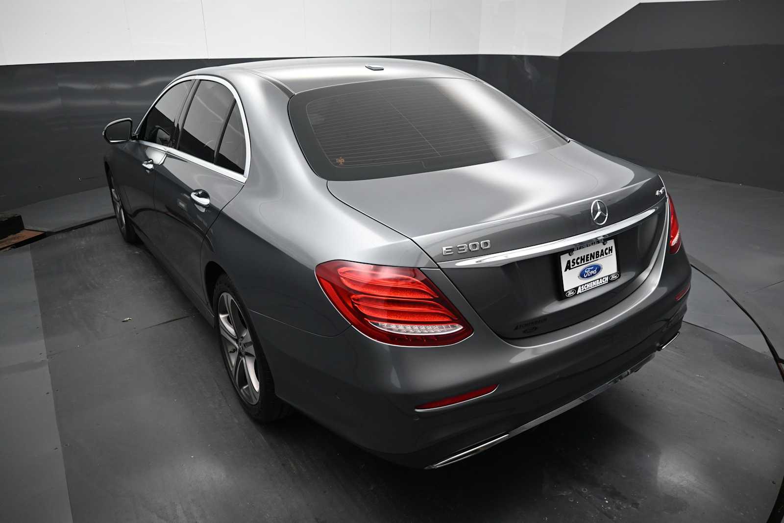 2019 Mercedes-Benz E 300 4MATIC