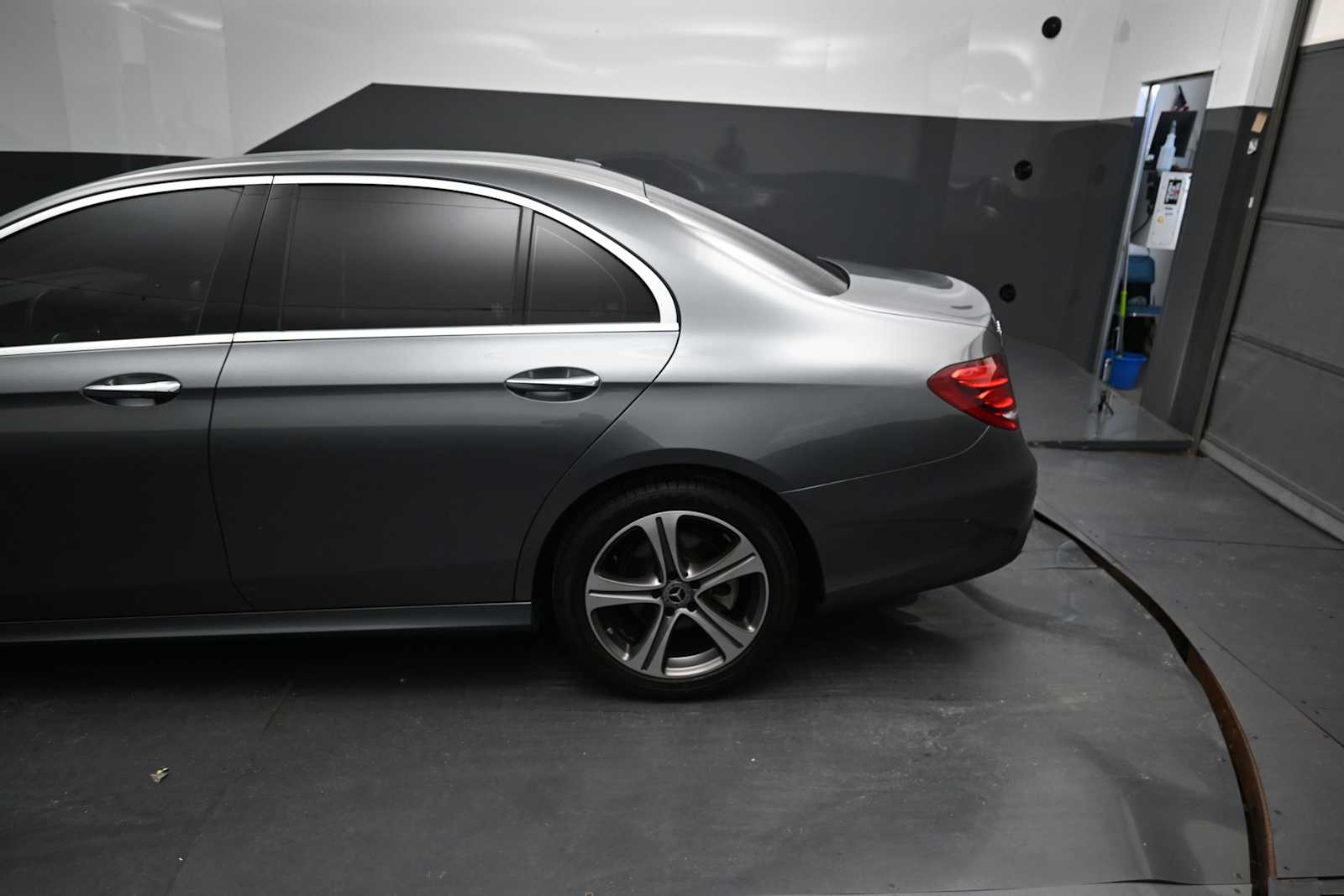 2019 Mercedes-Benz E 300 4MATIC