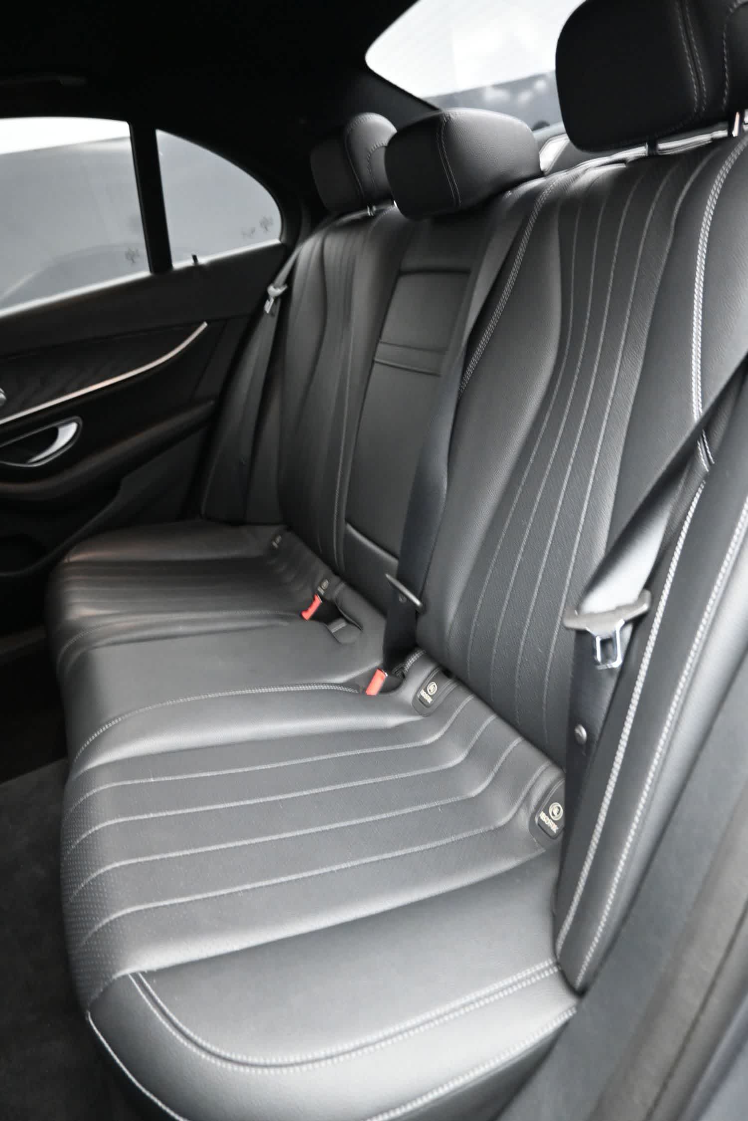 2019 Mercedes-Benz E 300 4MATIC