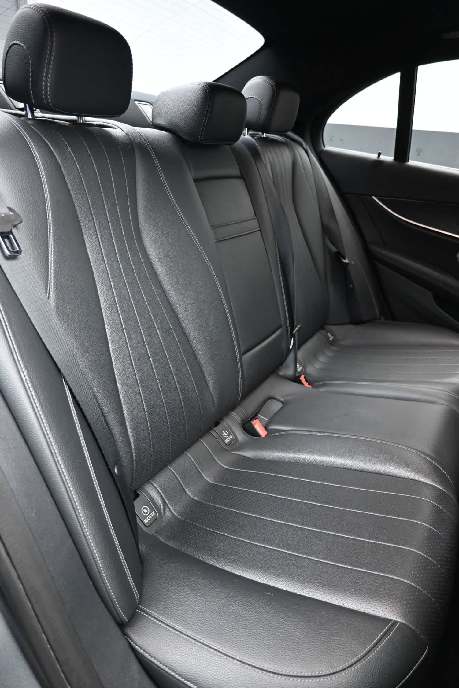 2019 Mercedes-Benz E 300 4MATIC