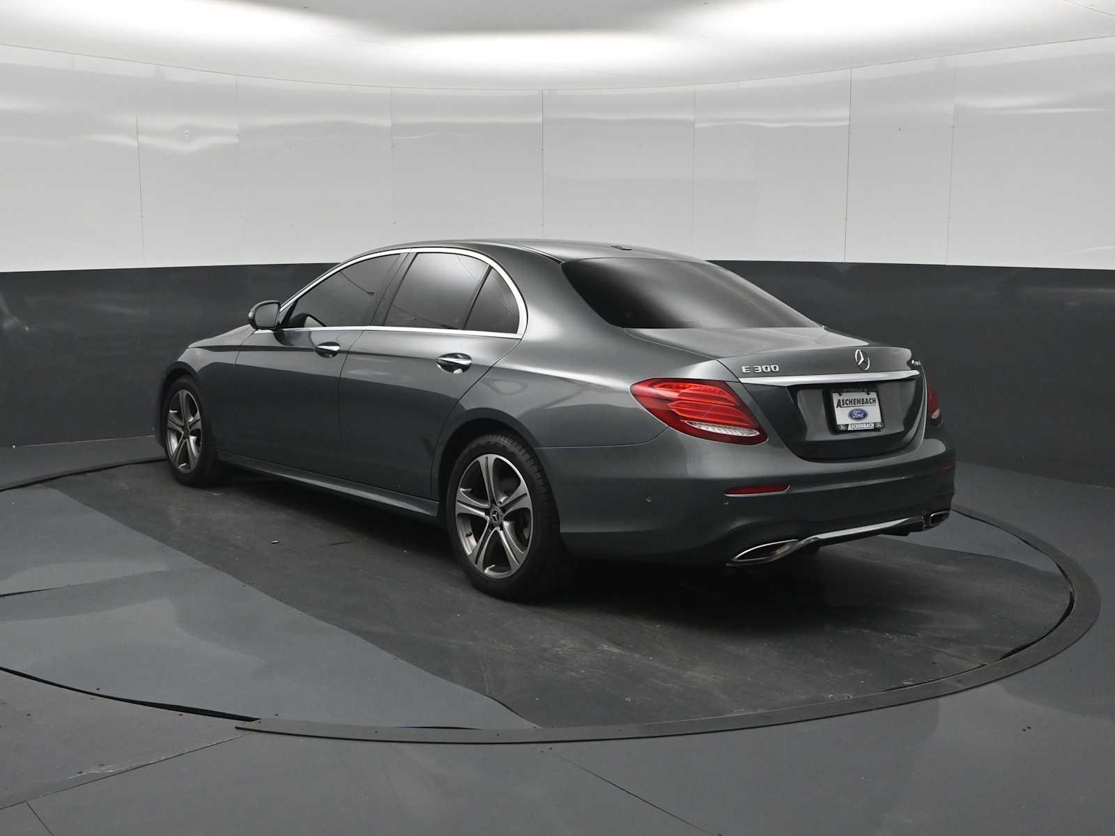 2019 Mercedes-Benz E 300 4MATIC