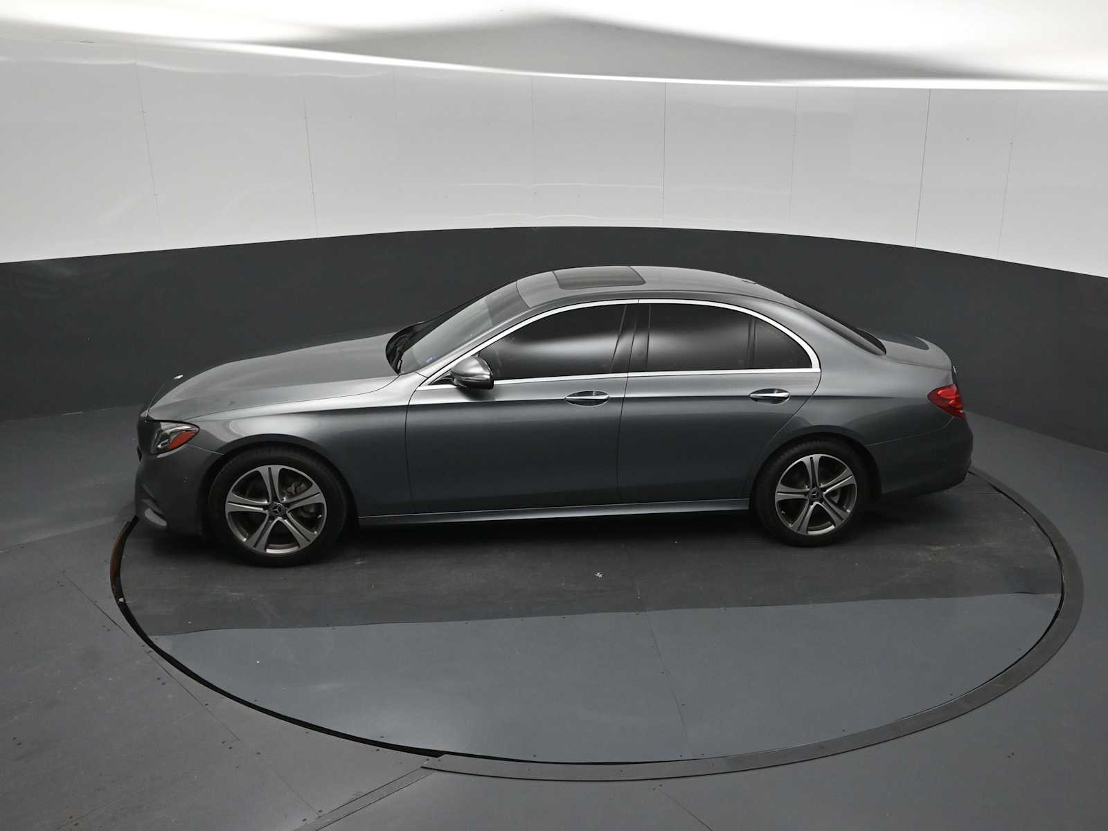 2019 Mercedes-Benz E 300 4MATIC