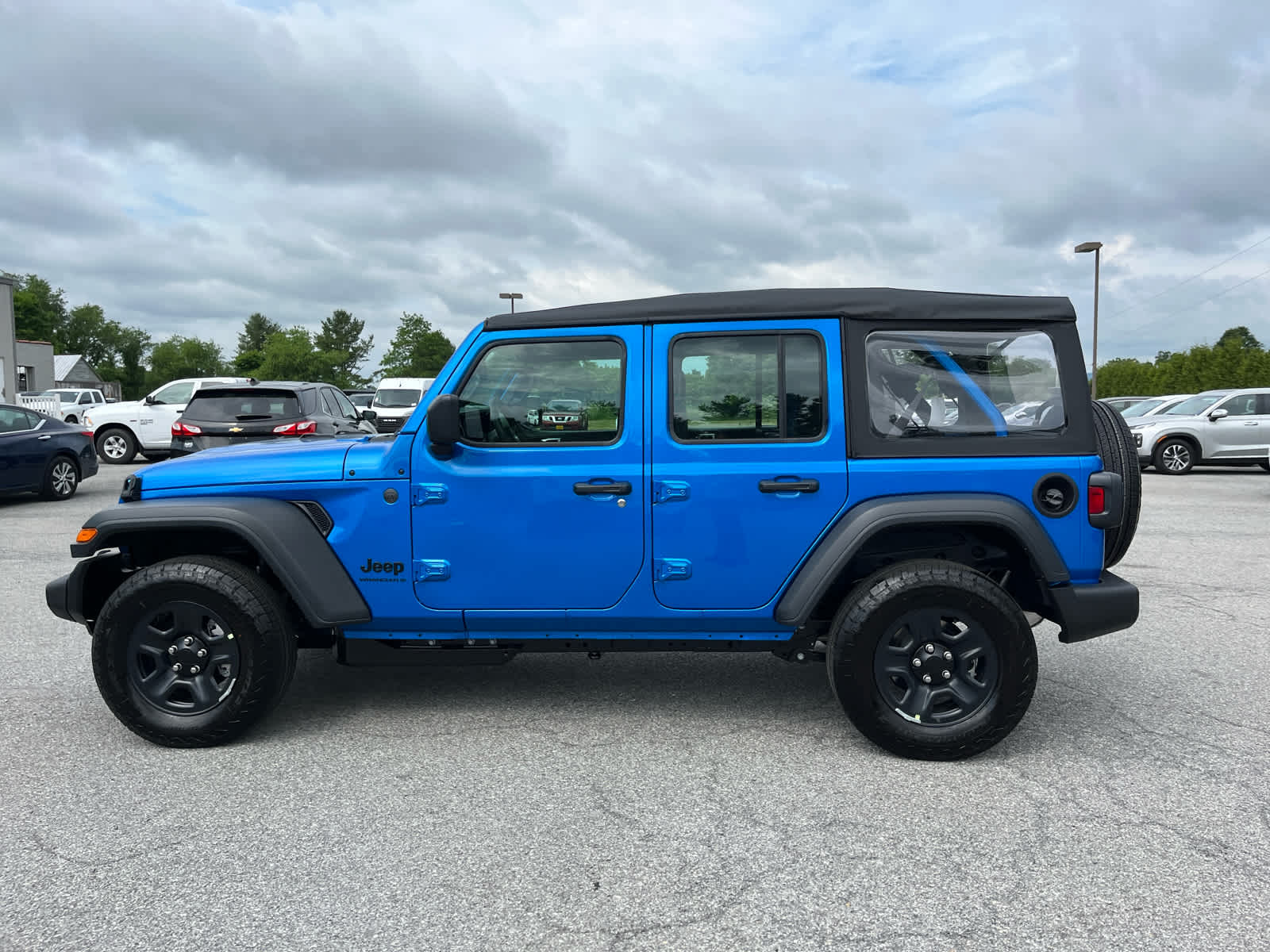 2026 Jeep Wrangler Sport