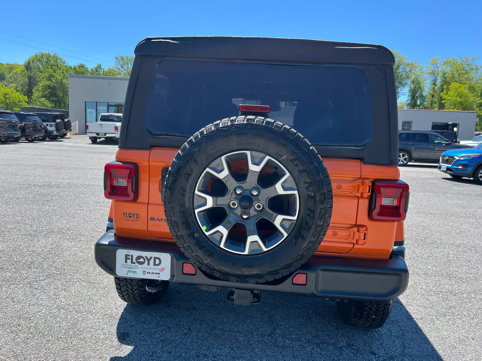 2026 Jeep Wrangler 4-Door Sahara 4x4