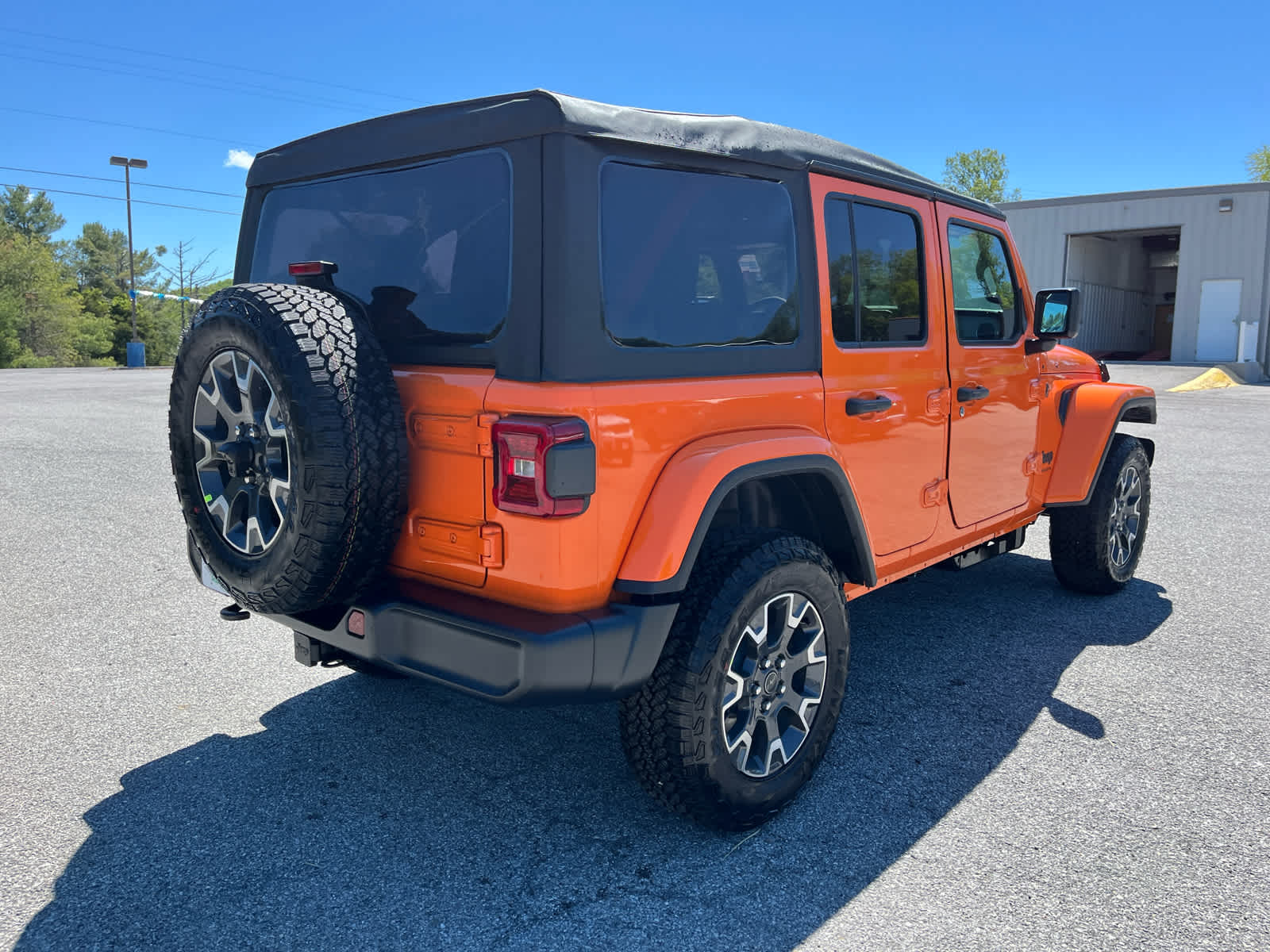 2026 Jeep Wrangler 4-Door Sahara 4x4