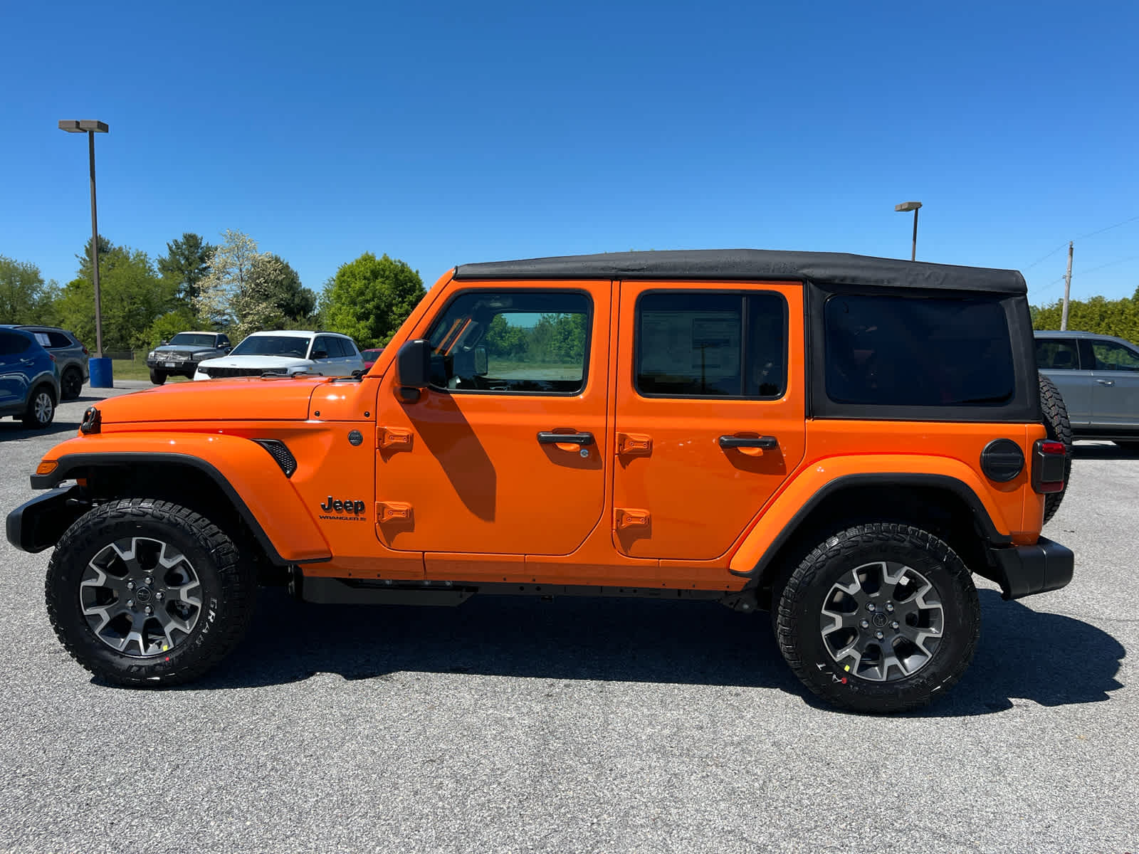 2026 Jeep Wrangler 4-Door Sahara 4x4