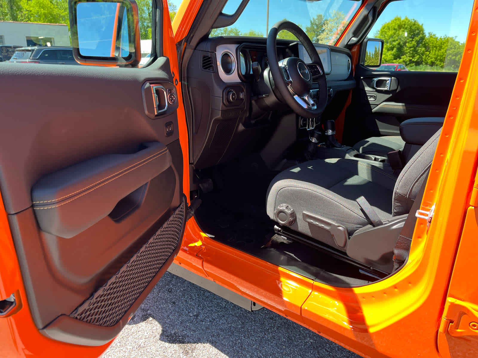 2026 Jeep Wrangler 4-Door Sahara 4x4