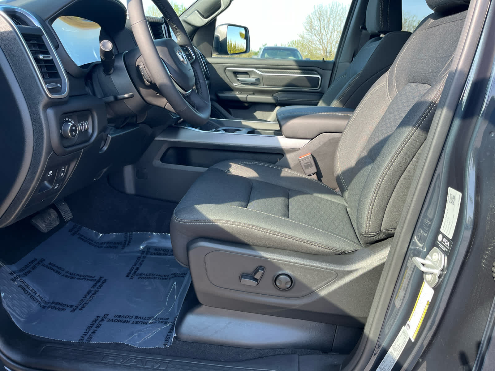 2026 Ram 1500 Big Horn Crew Cab 4x4 5'7" Box
