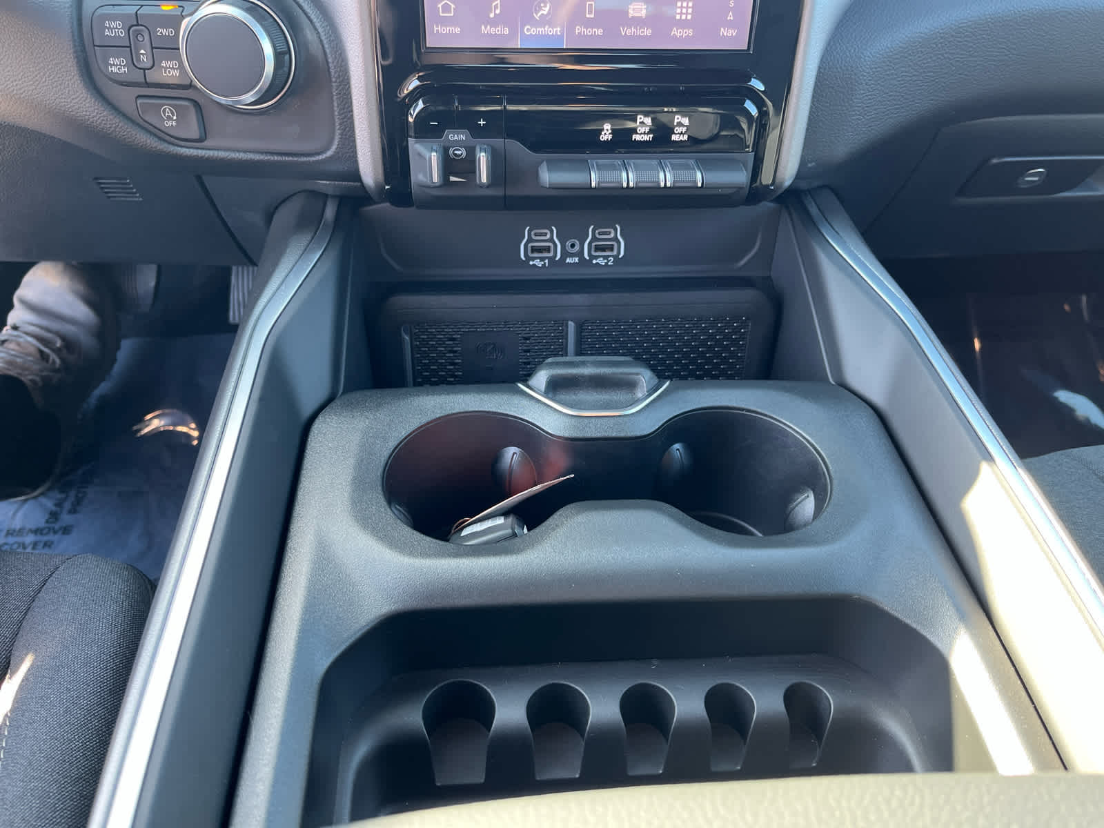 2026 Ram 1500 Big Horn Crew Cab 4x4 5'7" Box