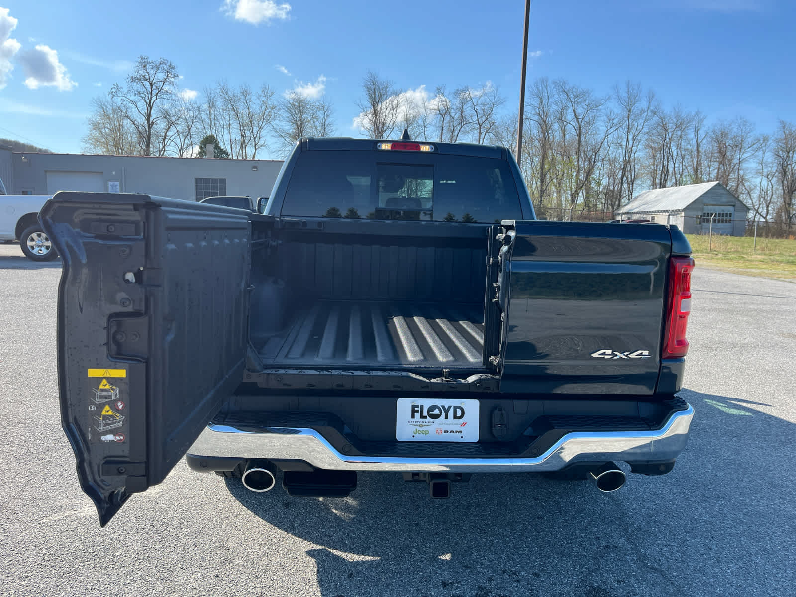 2026 Ram 1500 Big Horn Crew Cab 4x4 5'7" Box