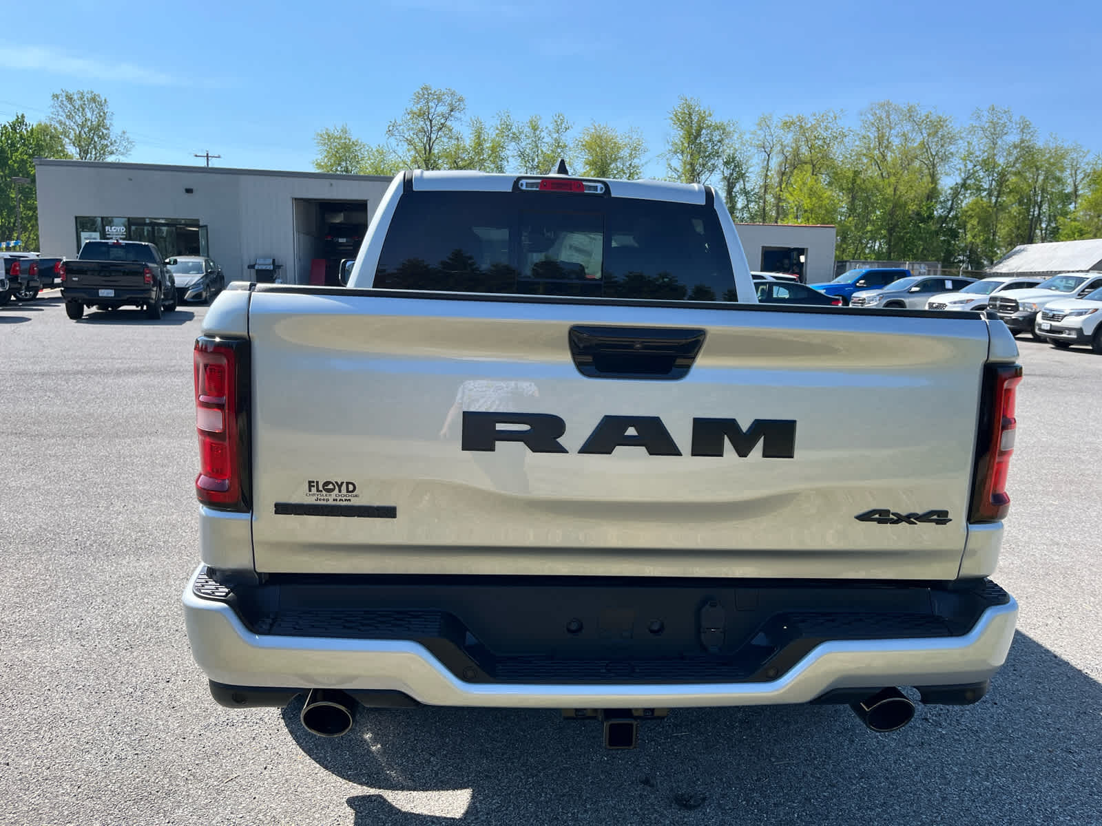 2026 Ram 1500 Big Horn Crew Cab 4x4 5'7" Box