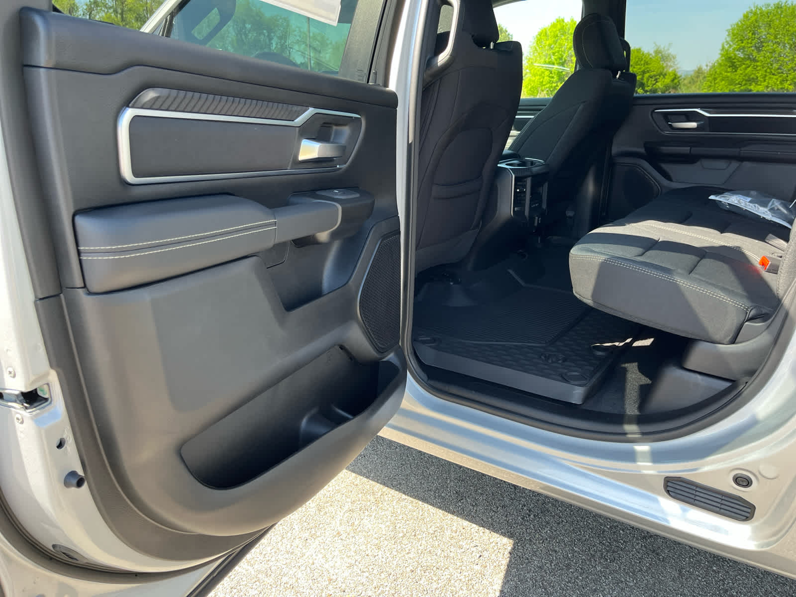 2026 Ram 1500 Big Horn Crew Cab 4x4 5'7" Box