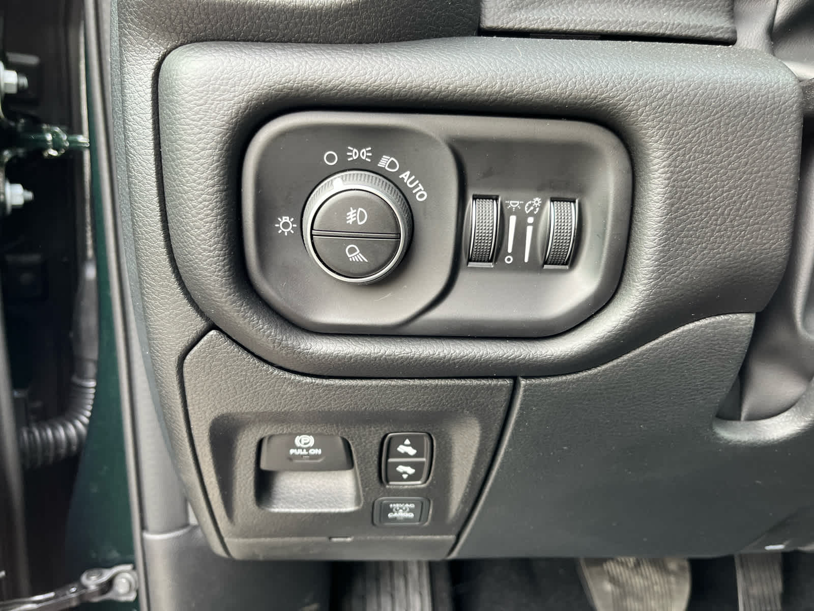 2026 Ram 1500 Big Horn Crew Cab 4x4 5'7" Box