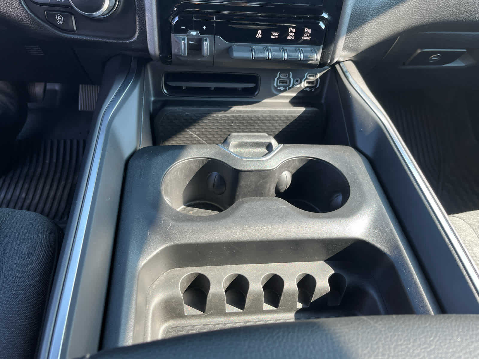 2024 Ram 1500 Big Horn Crew Cab 4x4 6'4" Box
