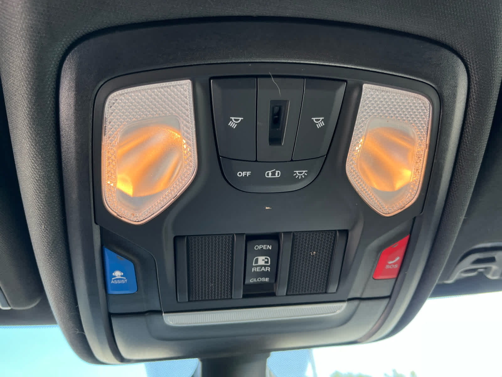 2024 Ram 1500 Big Horn Crew Cab 4x4 6'4" Box