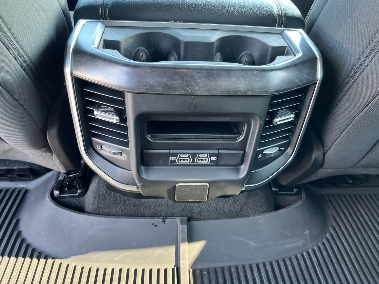 2024 Ram 1500 Big Horn Crew Cab 4x4 6'4" Box
