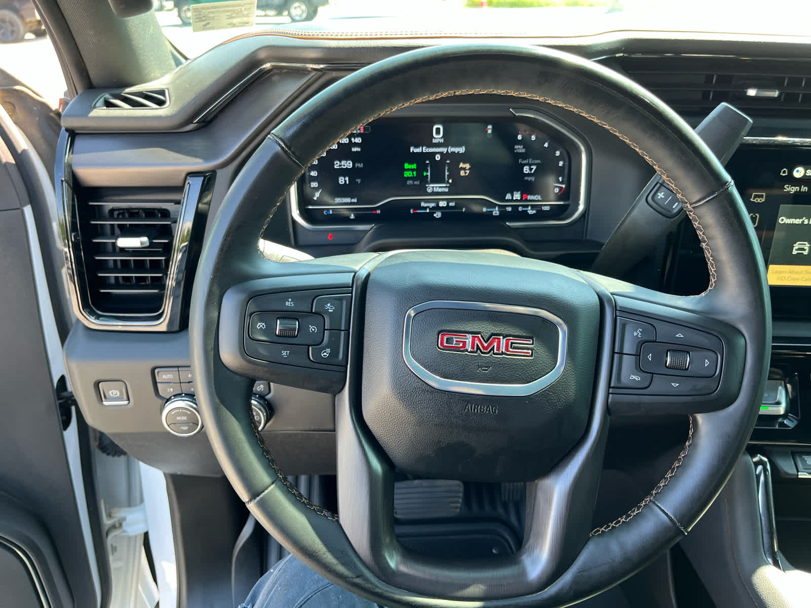 2025 GMC Sierra 2500HD AT4