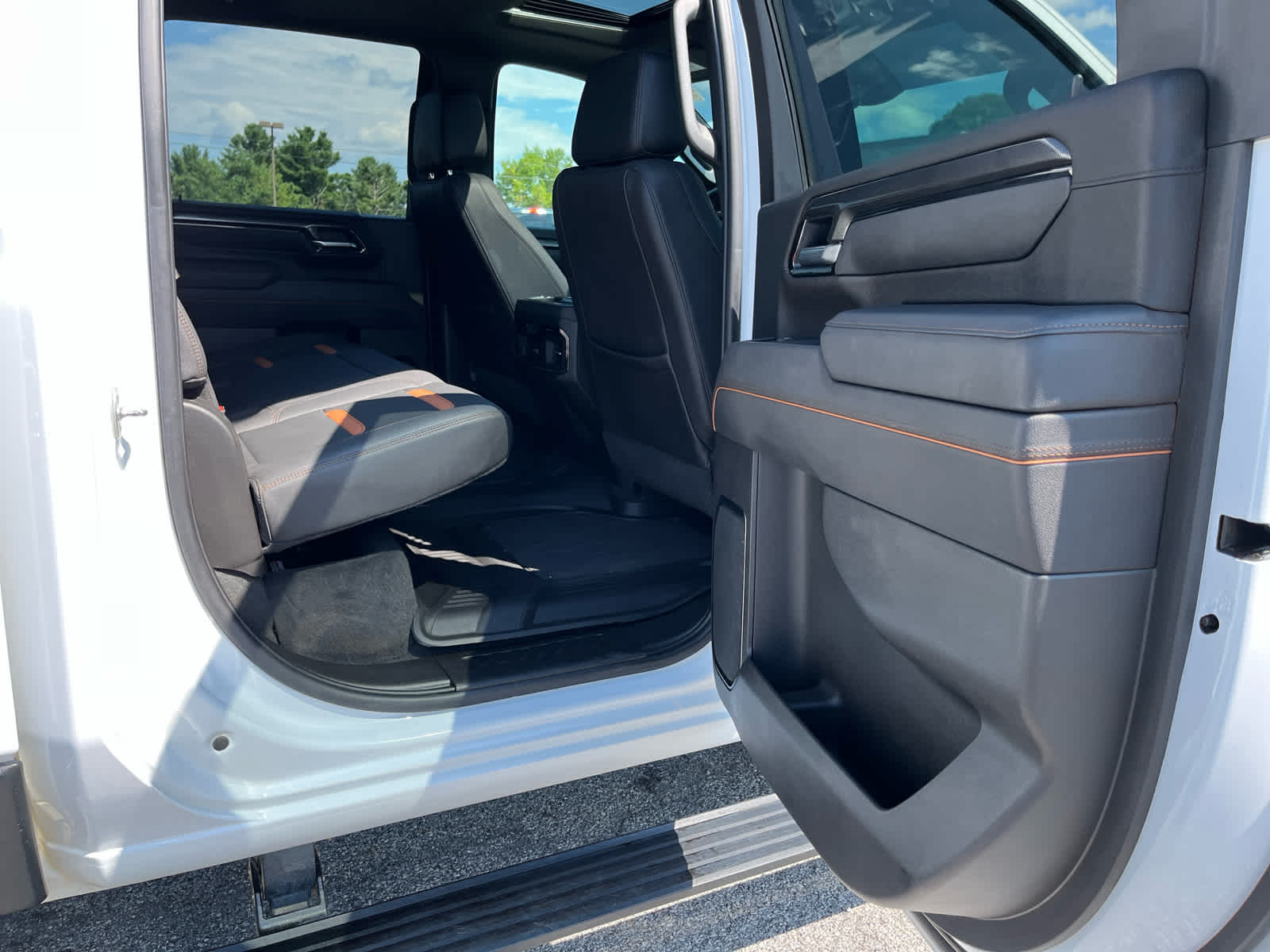 2025 GMC Sierra 2500HD AT4
