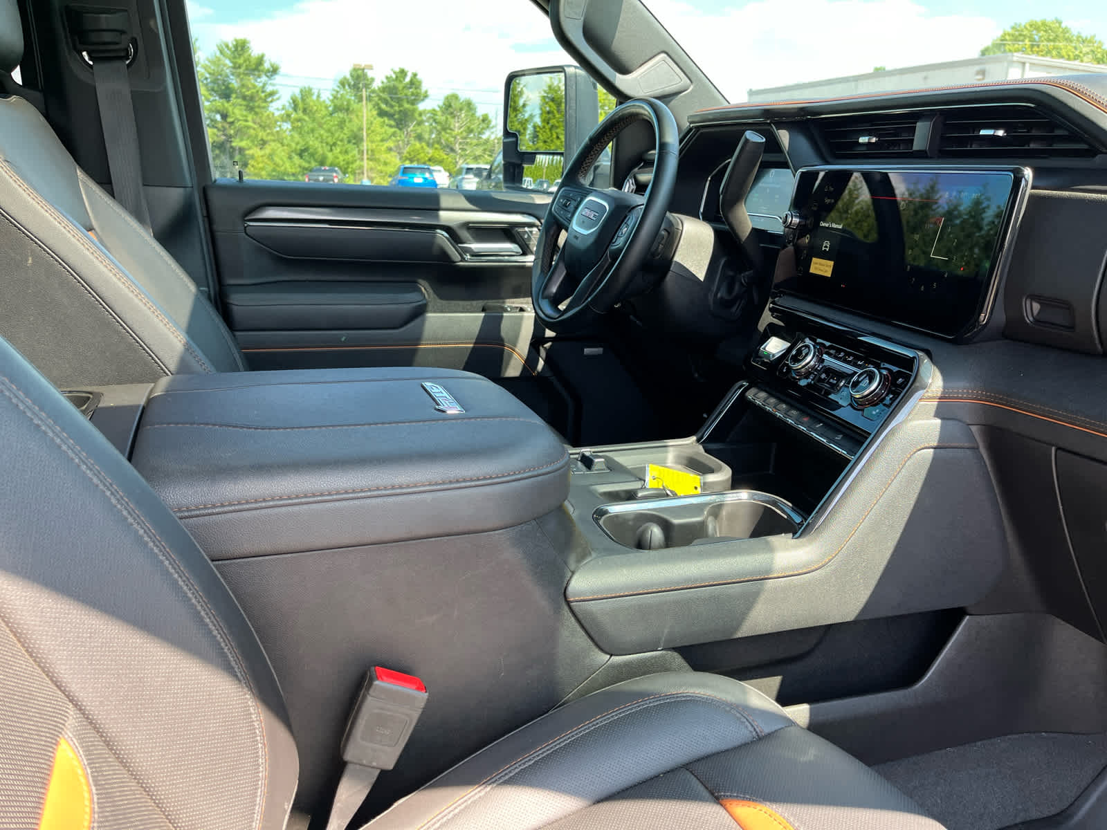 2025 GMC Sierra 2500HD AT4