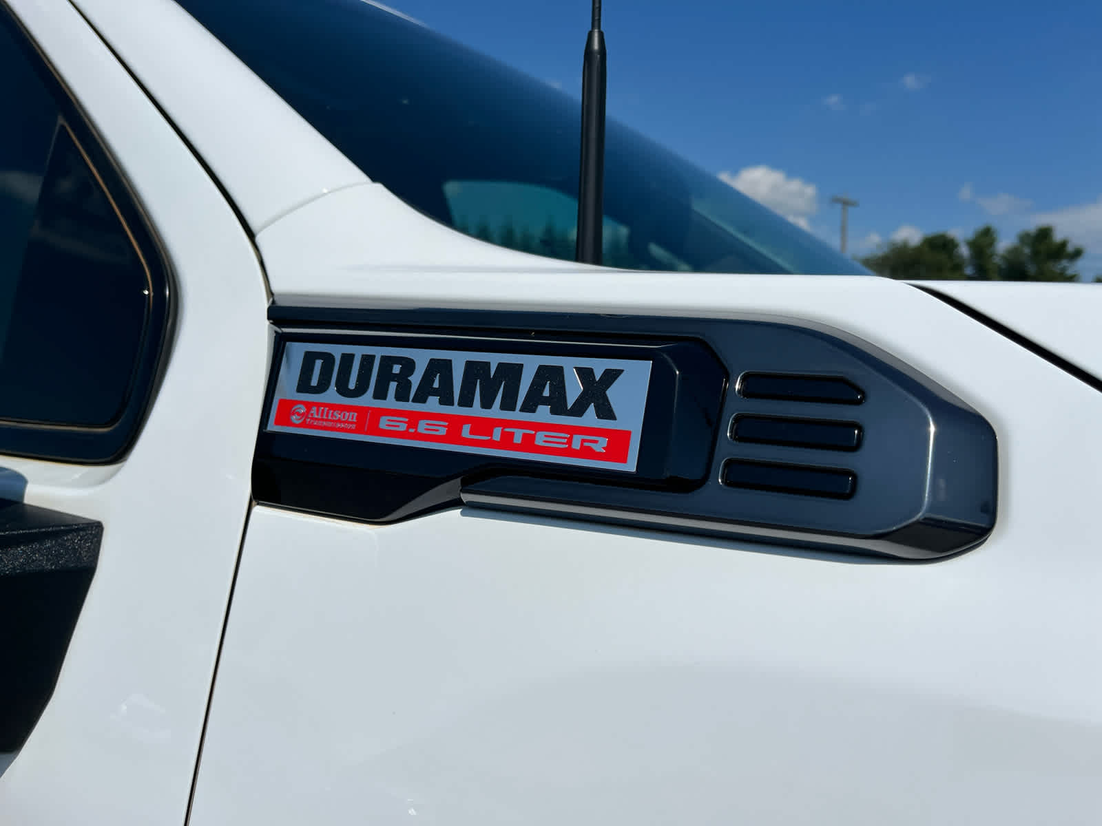2025 GMC Sierra 2500HD AT4