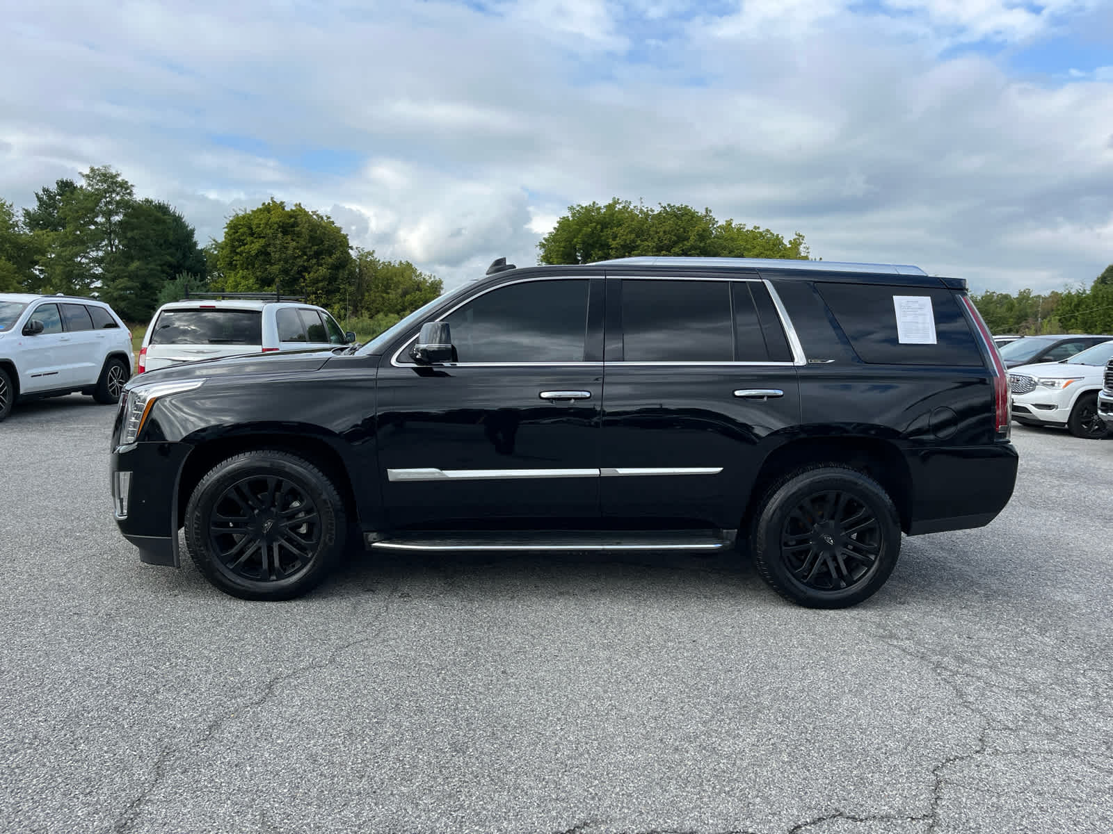 2018 Cadillac Escalade Standard