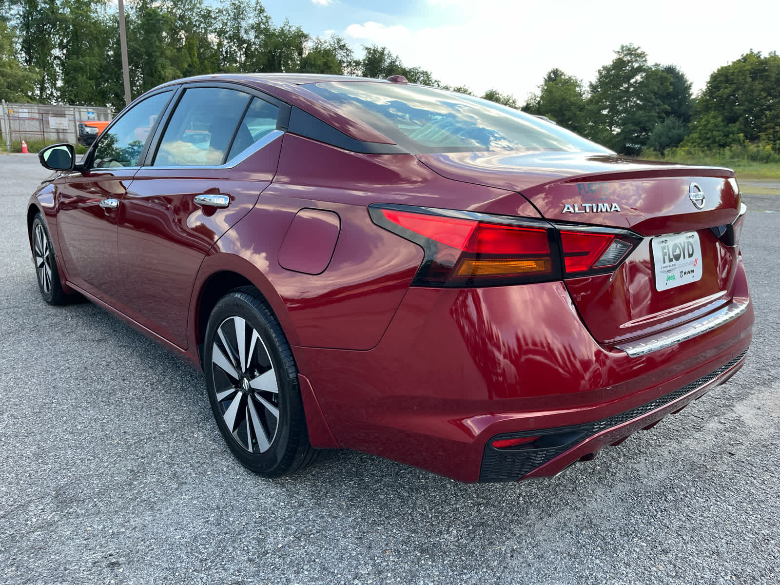2022 Nissan Altima SV