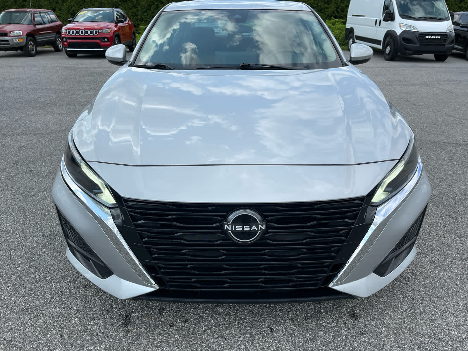 2023 Nissan Altima SV