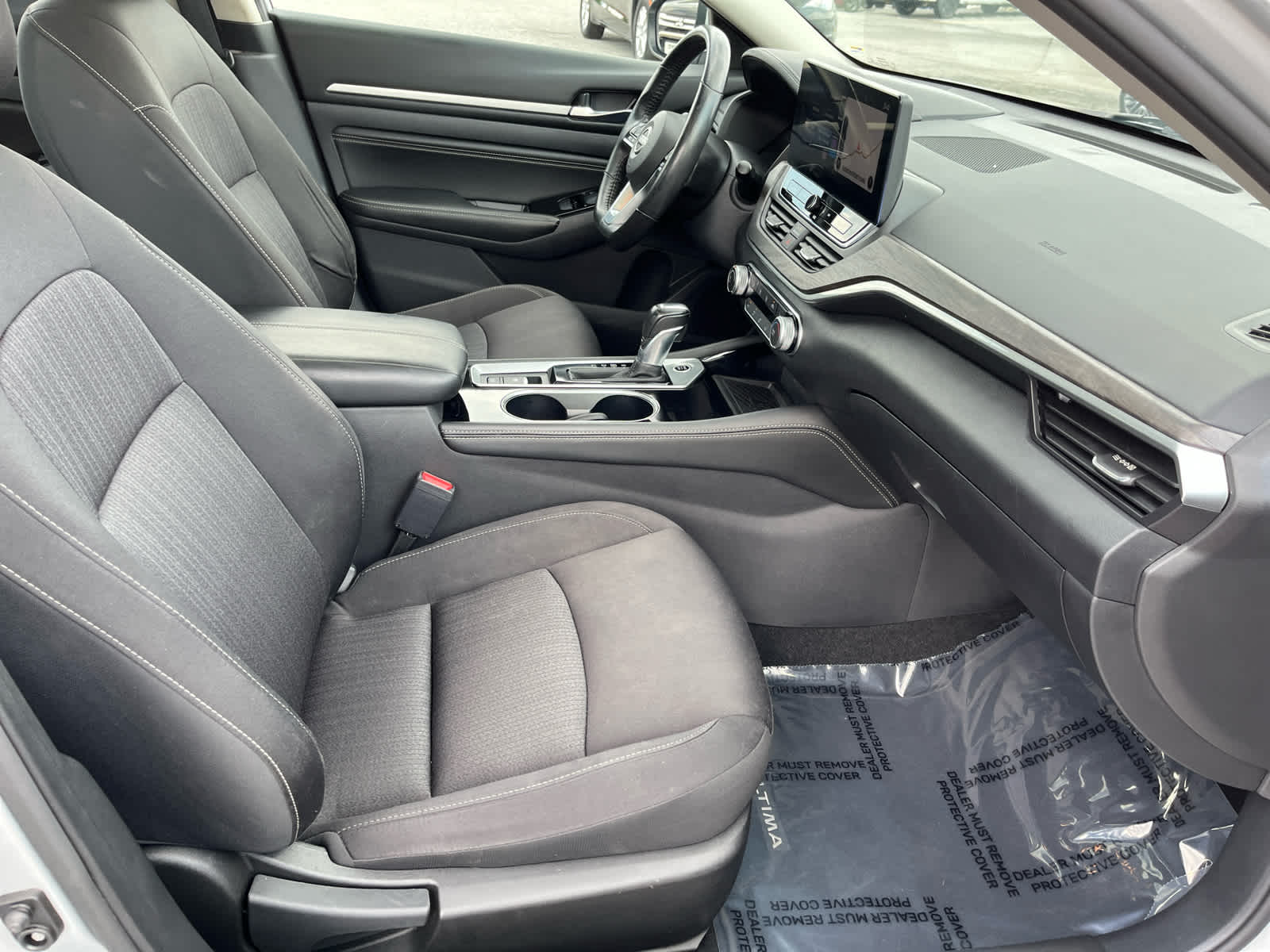 2023 Nissan Altima SV