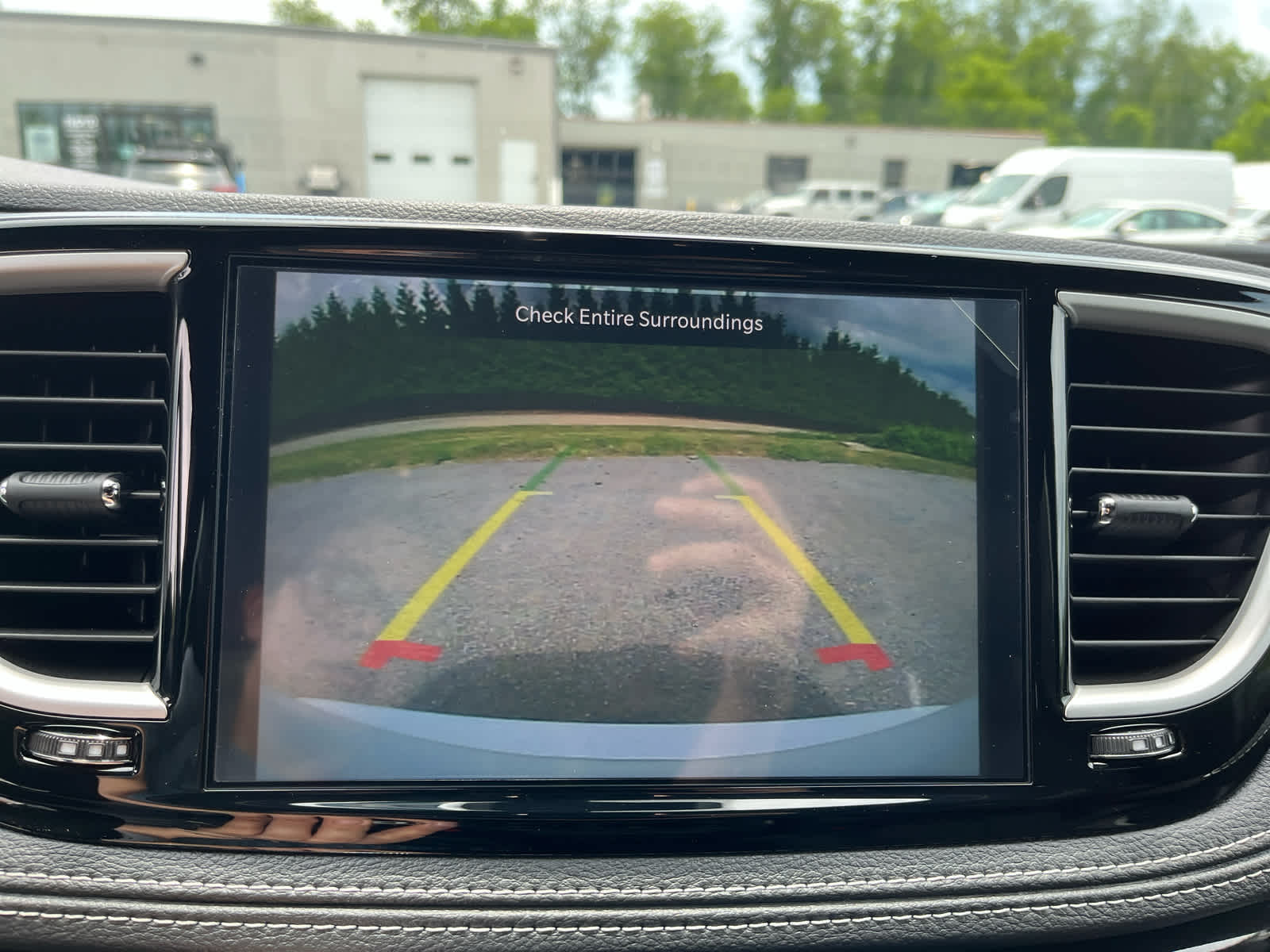 2027 Chrysler Pacifica Select