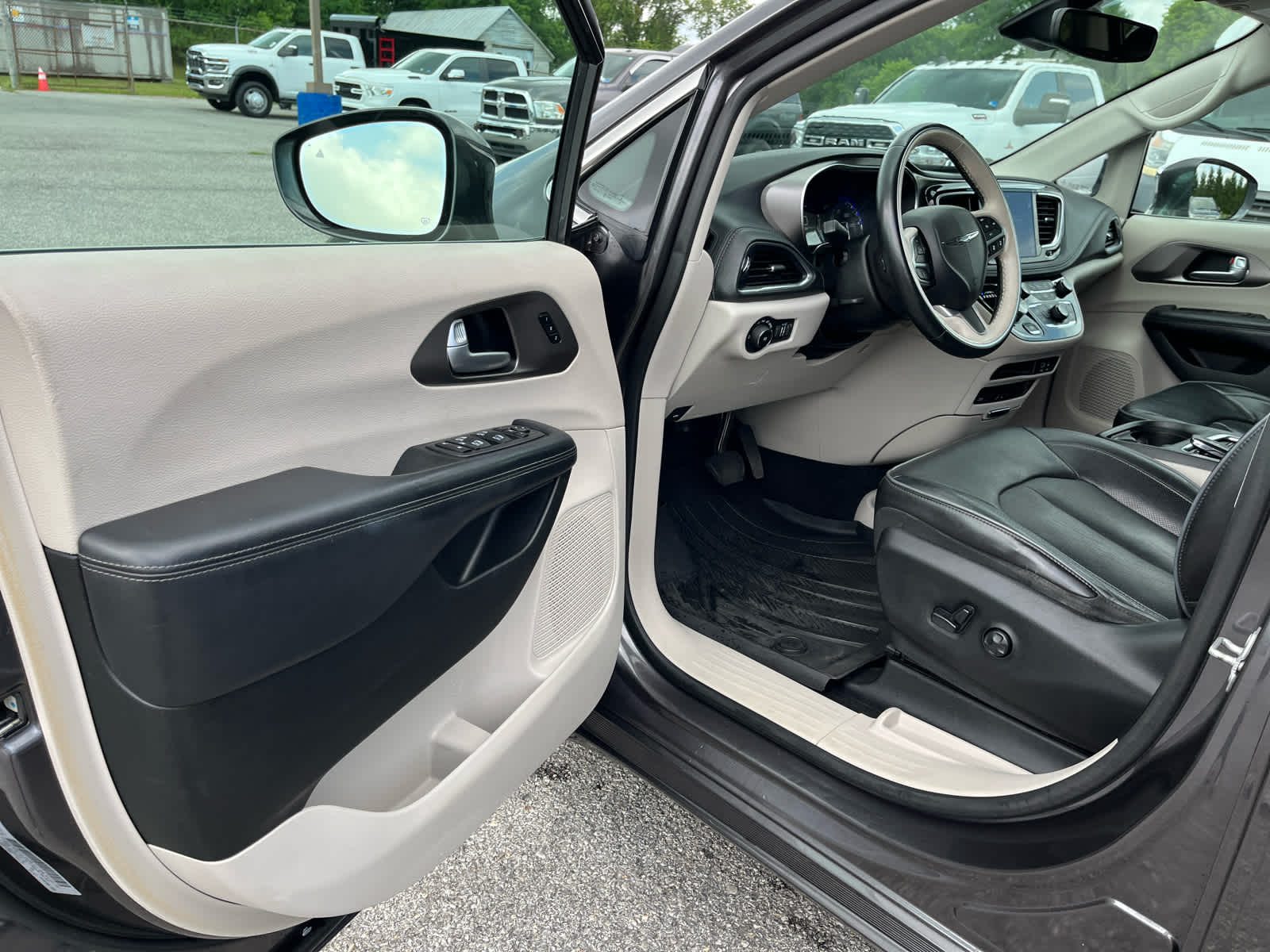 2018 Chrysler Pacifica Limited