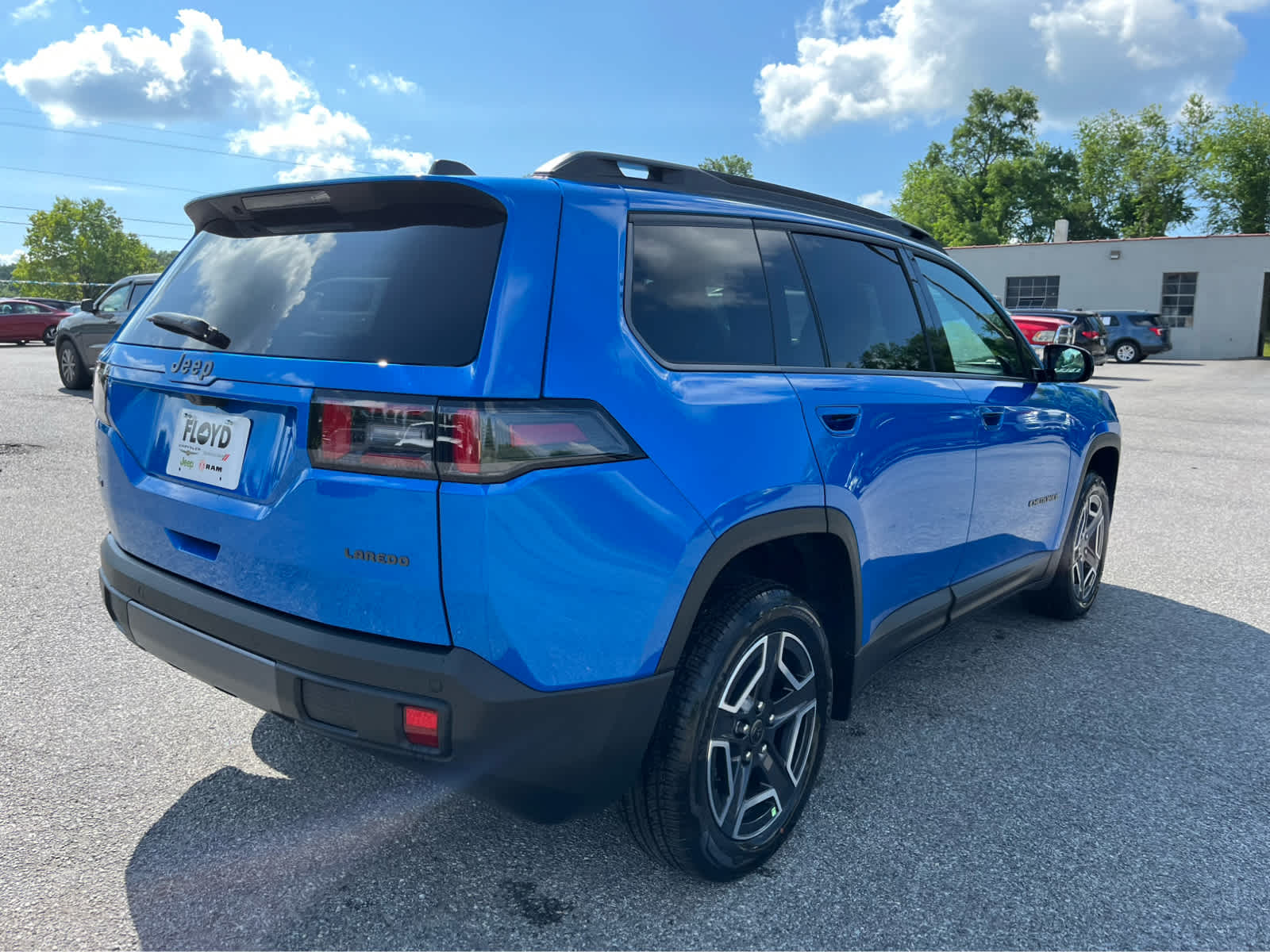 2026 Jeep Cherokee Laredo