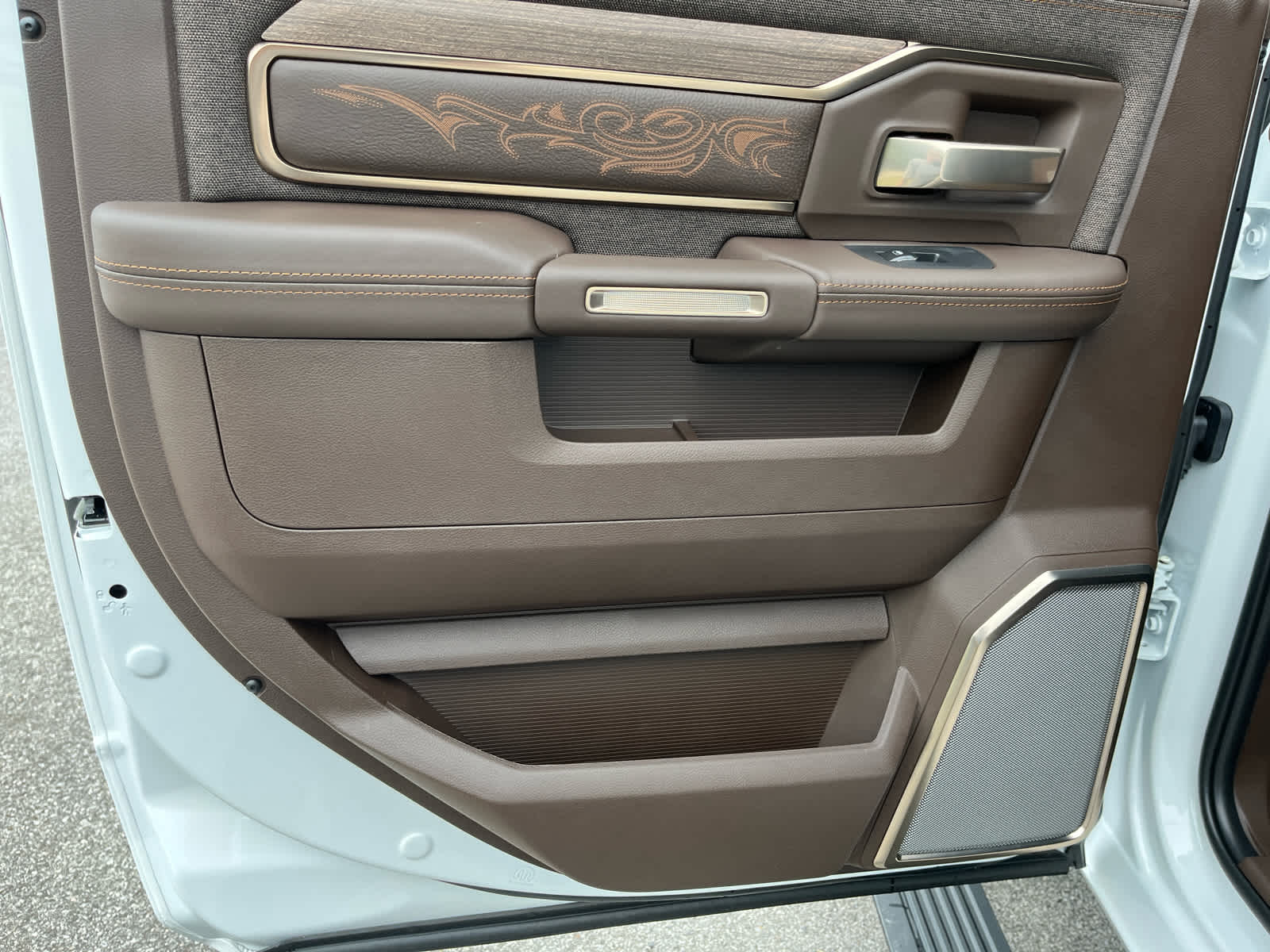 2026 Ram 3500 Limited Longhorn Crew Cab 4x4 8' Box
