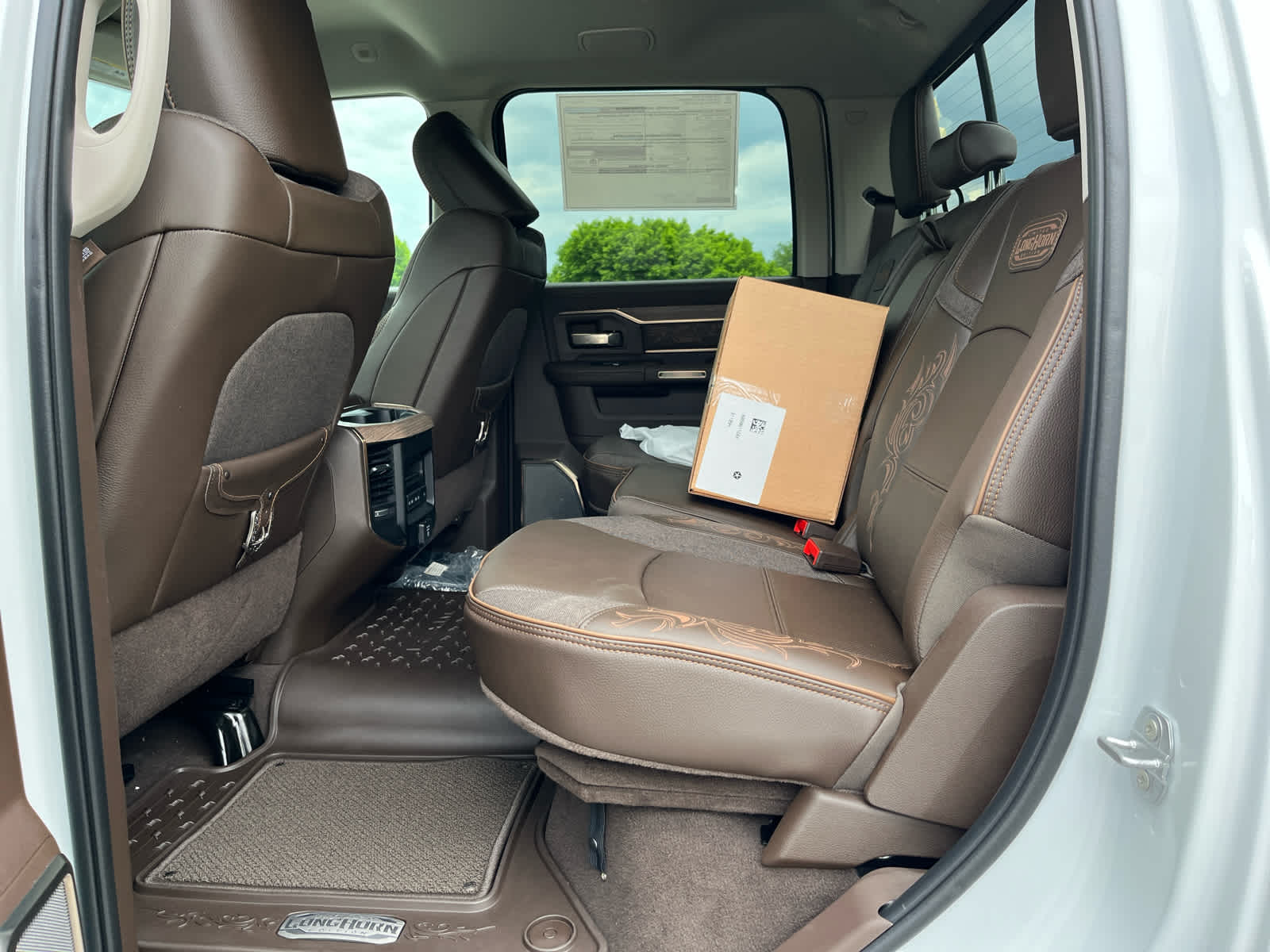 2026 Ram 3500 Limited Longhorn Crew Cab 4x4 8' Box