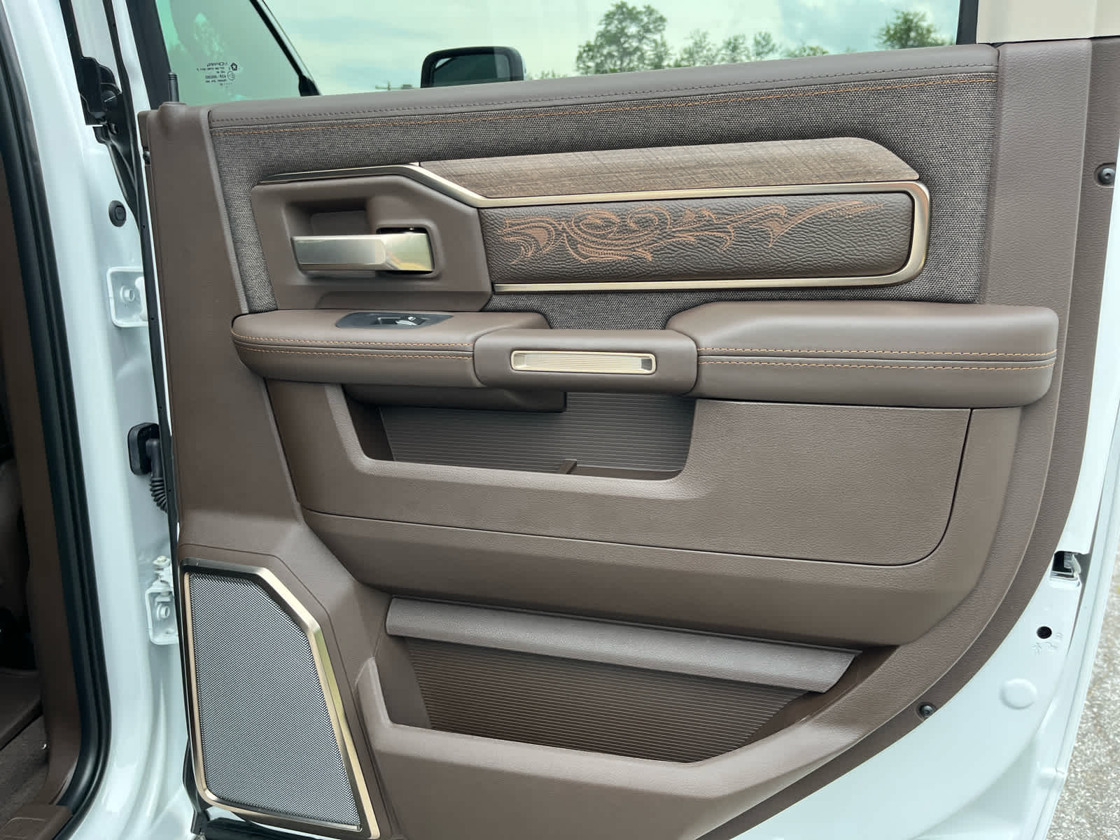 2026 Ram 3500 Limited Longhorn Crew Cab 4x4 8' Box