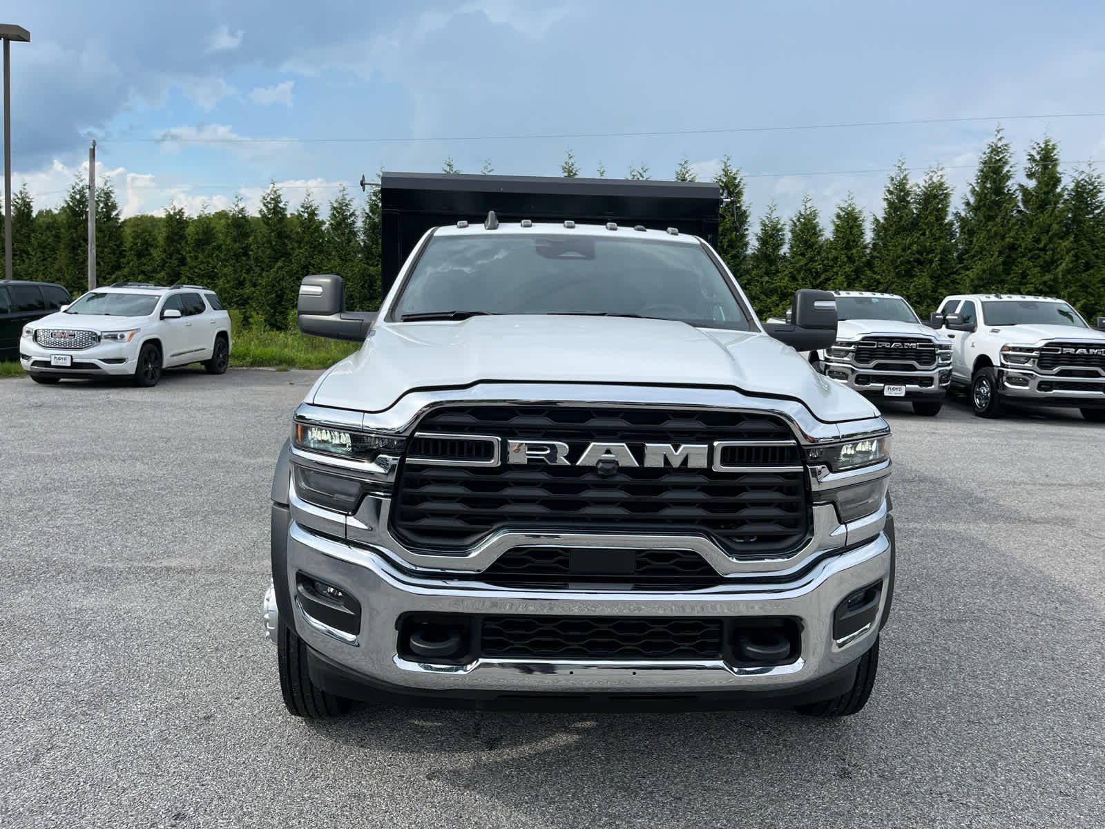 2026 Ram 4500 Chassis Tradesman/Big Horn
