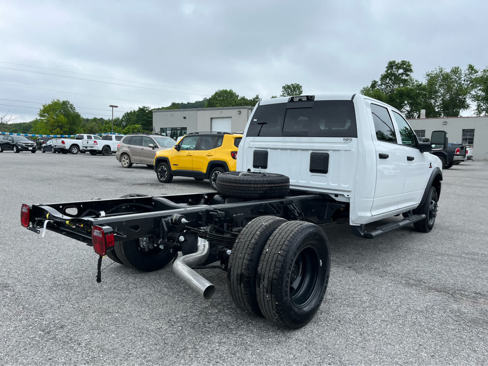 2026 Ram 3500 Chassis Tradesman/Big Horn